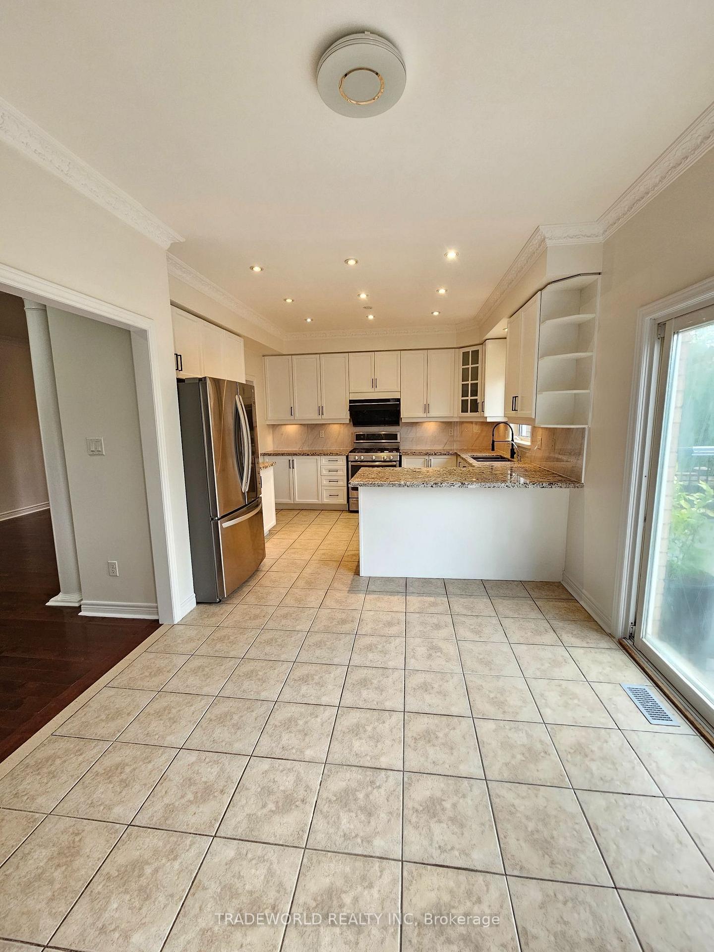 Photo 9 of 20 Peterkin Road, Markham, Greensborough — HOMEH