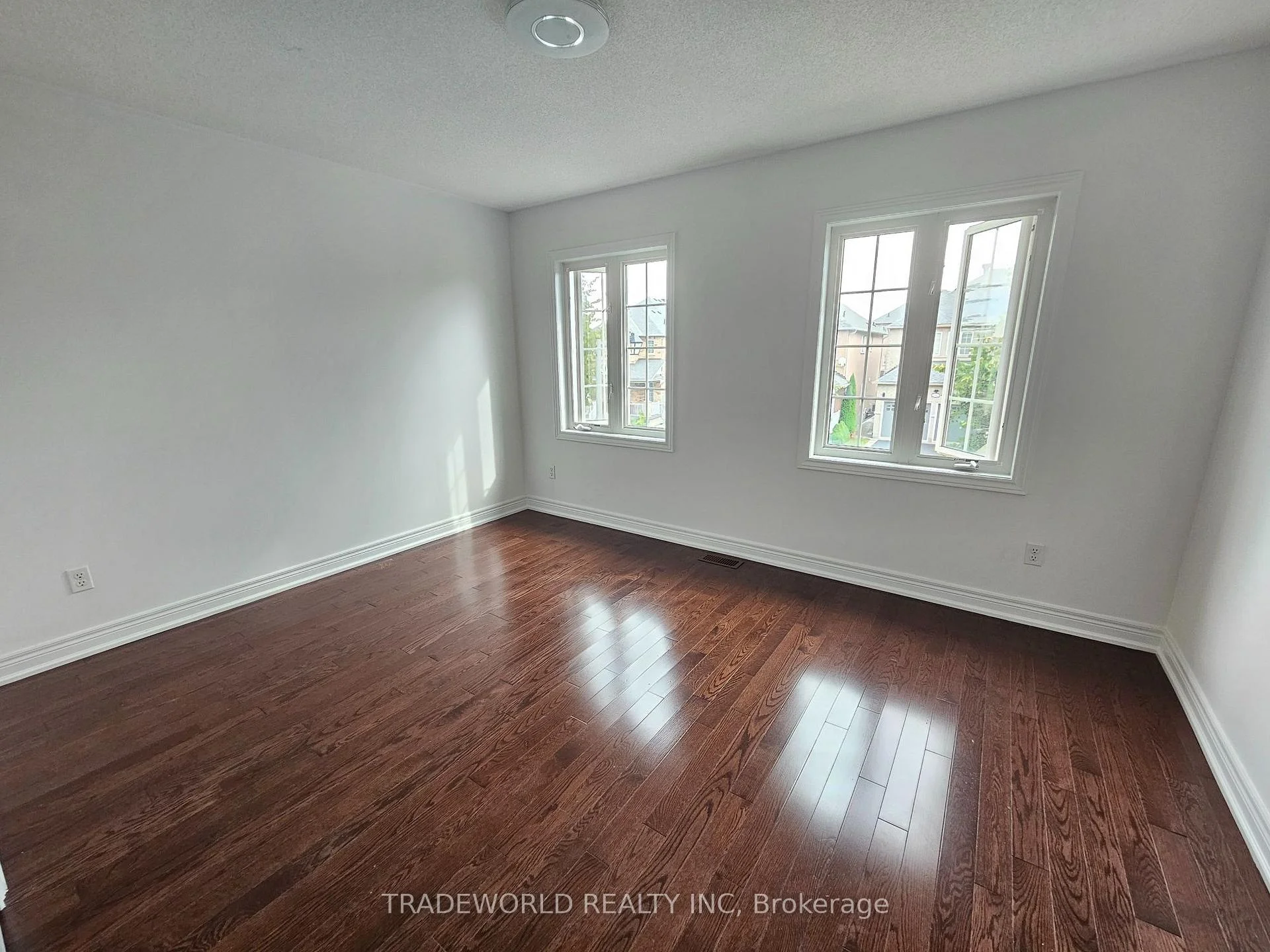 Photo 14 of 20 Peterkin Road, Markham, Greensborough — HOMEH