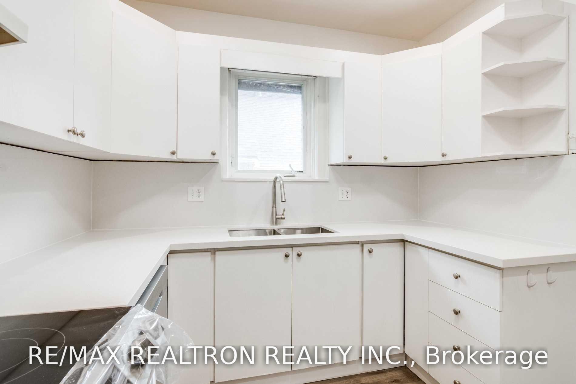 Photo 15 of Unit Upper, 4 Hillholm Road, Toronto, Forest Hill South — HOMEH
