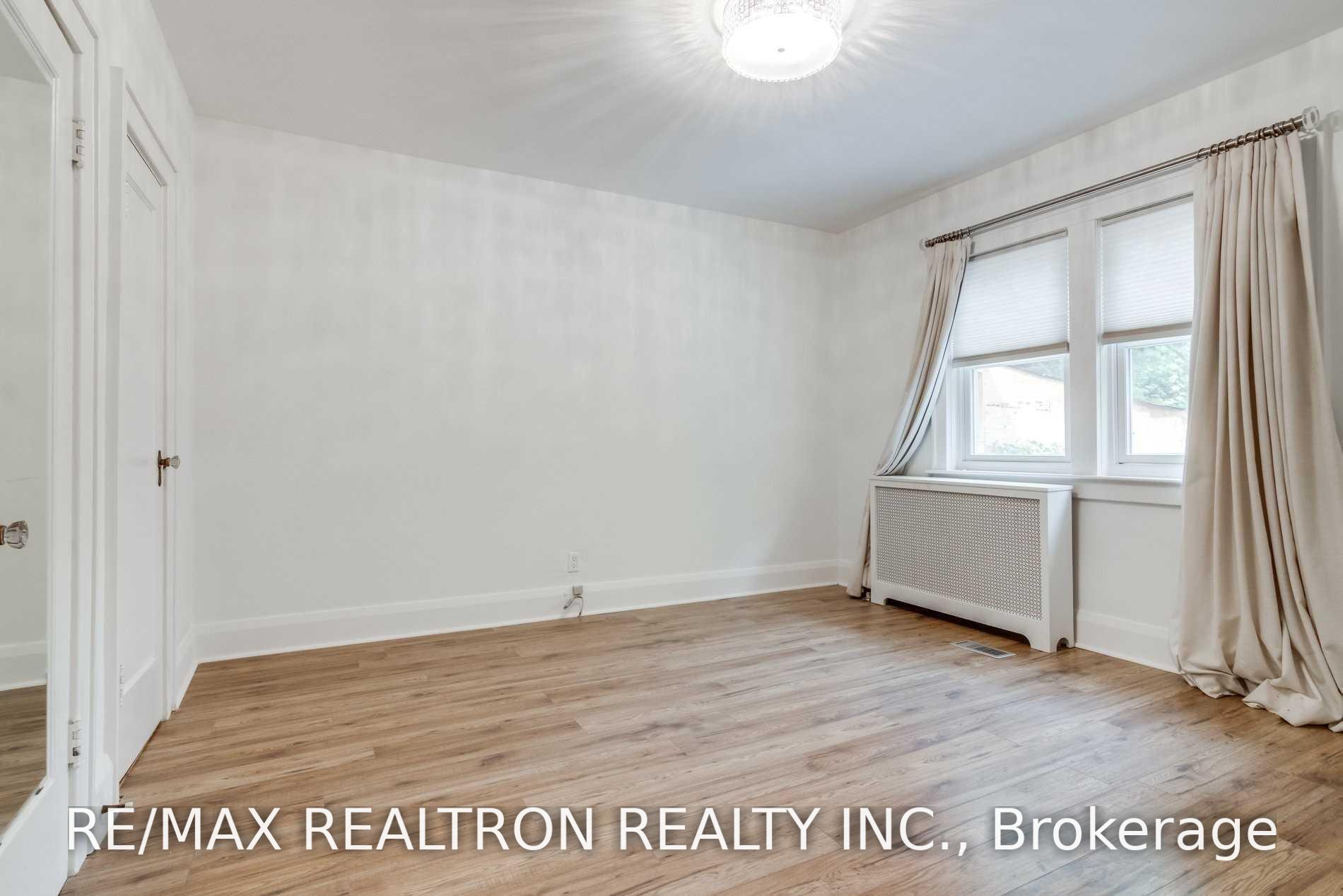 Photo 26 of Unit Upper, 4 Hillholm Road, Toronto, Forest Hill South — HOMEH