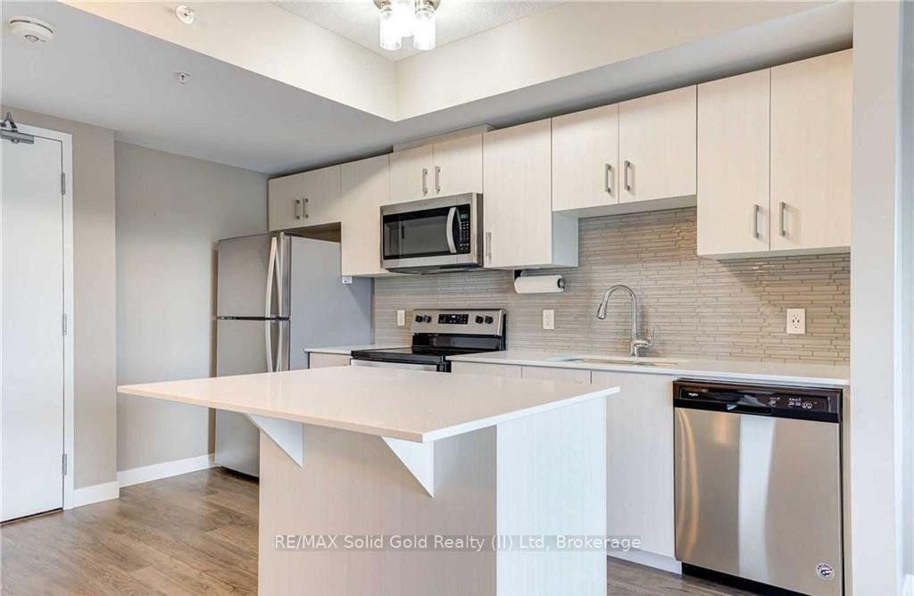 Photo 17 of Unit 401, 175 Commonwealth Street, Kitchener, Larentian West — HOMEH