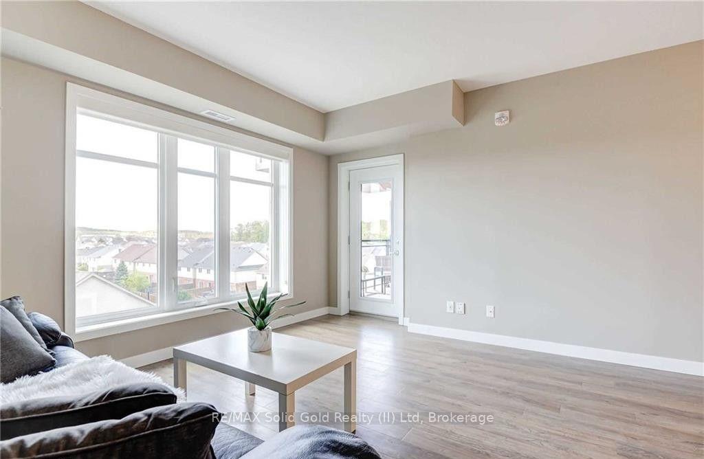 Photo 21 of Unit 401, 175 Commonwealth Street, Kitchener, Larentian West — HOMEH