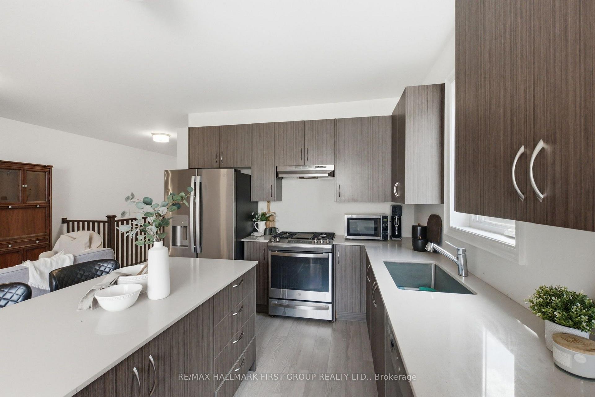 Photo 11 of Unit 124, 80 Marsh Avenue, Peterborough, Northcrest Ward 5 — HOMEH