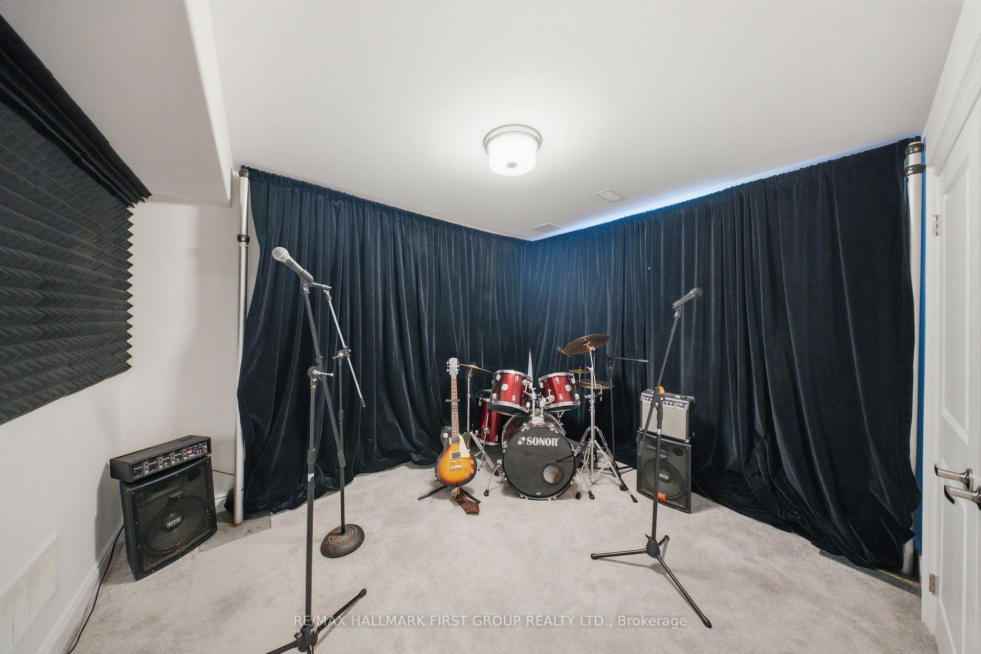 Photo 31 of Unit 124, 80 Marsh Avenue, Peterborough, Northcrest Ward 5 — HOMEH