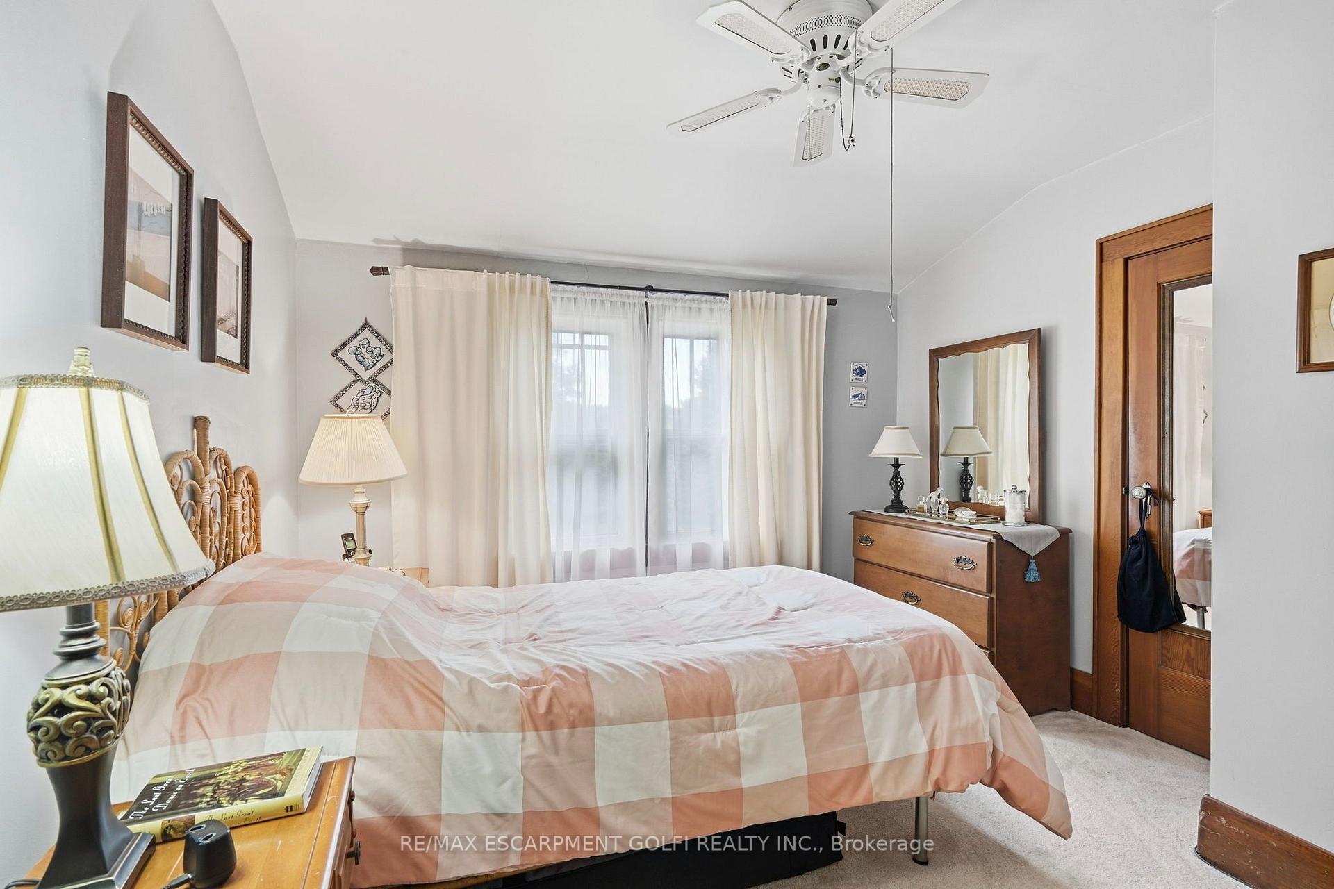 Photo 12 of 240 Canboro Road, Pelham, Fonthill — HOMEH