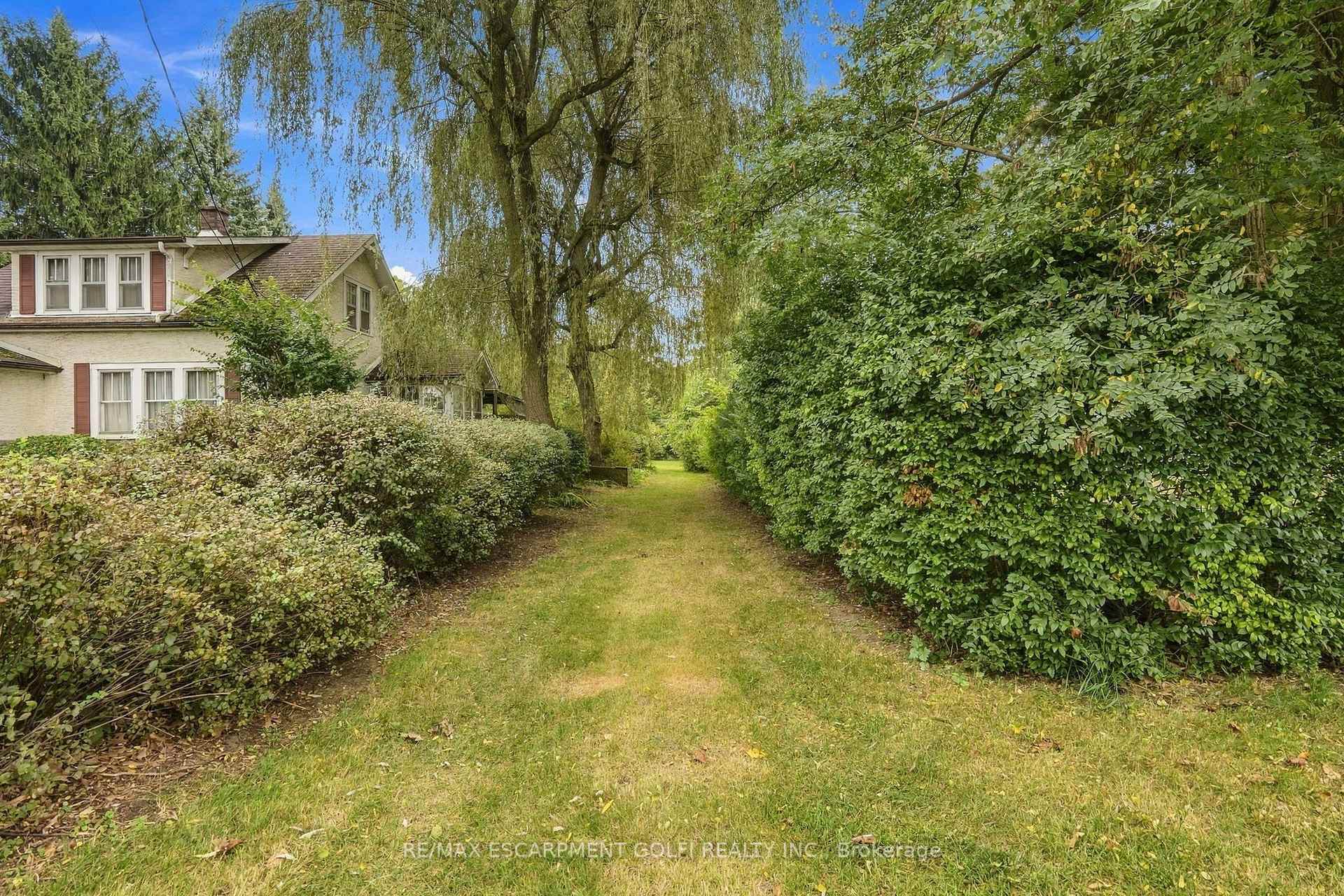 Photo 21 of 240 Canboro Road, Pelham, Fonthill — HOMEH