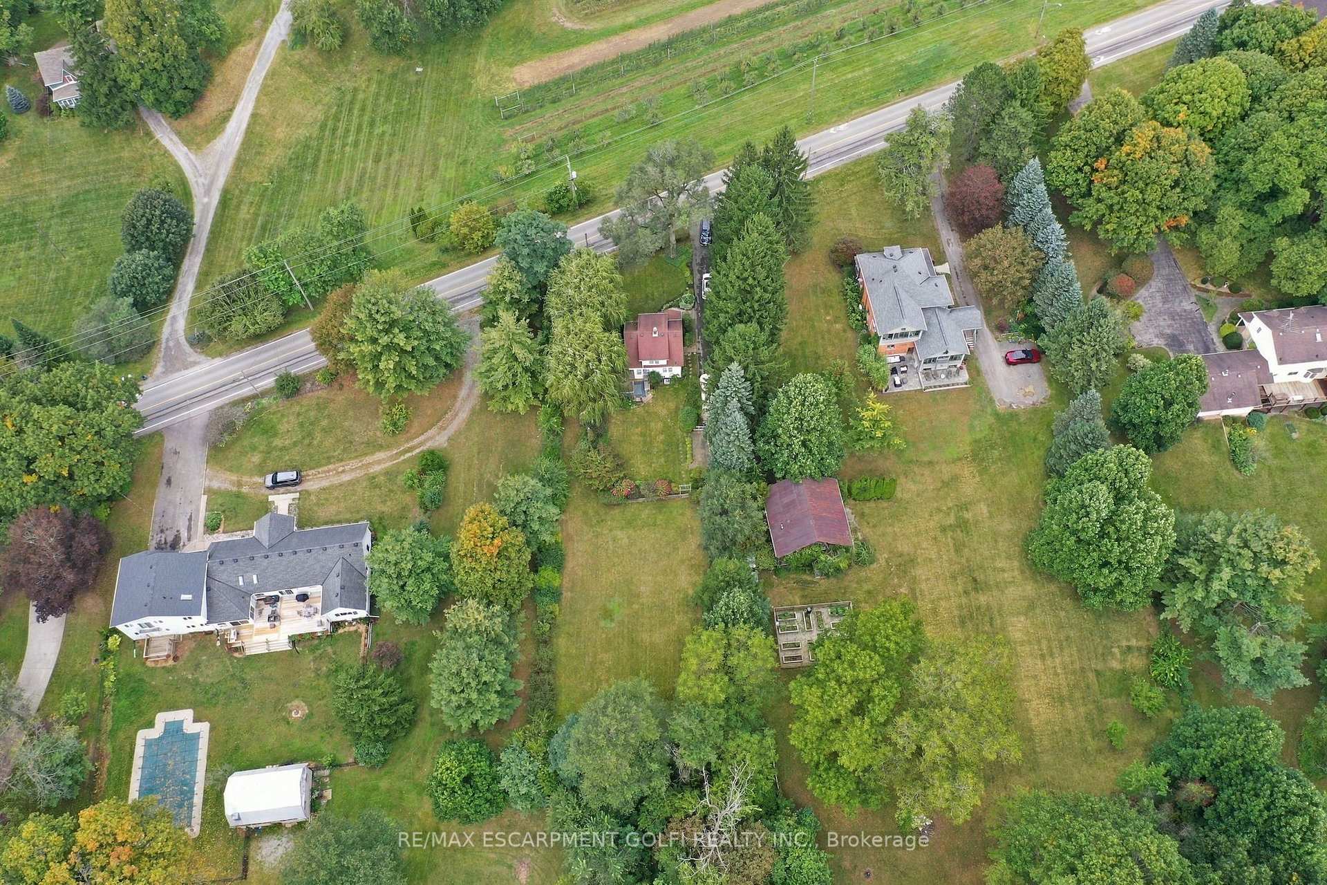 Photo 22 of 240 Canboro Road, Pelham, Fonthill — HOMEH