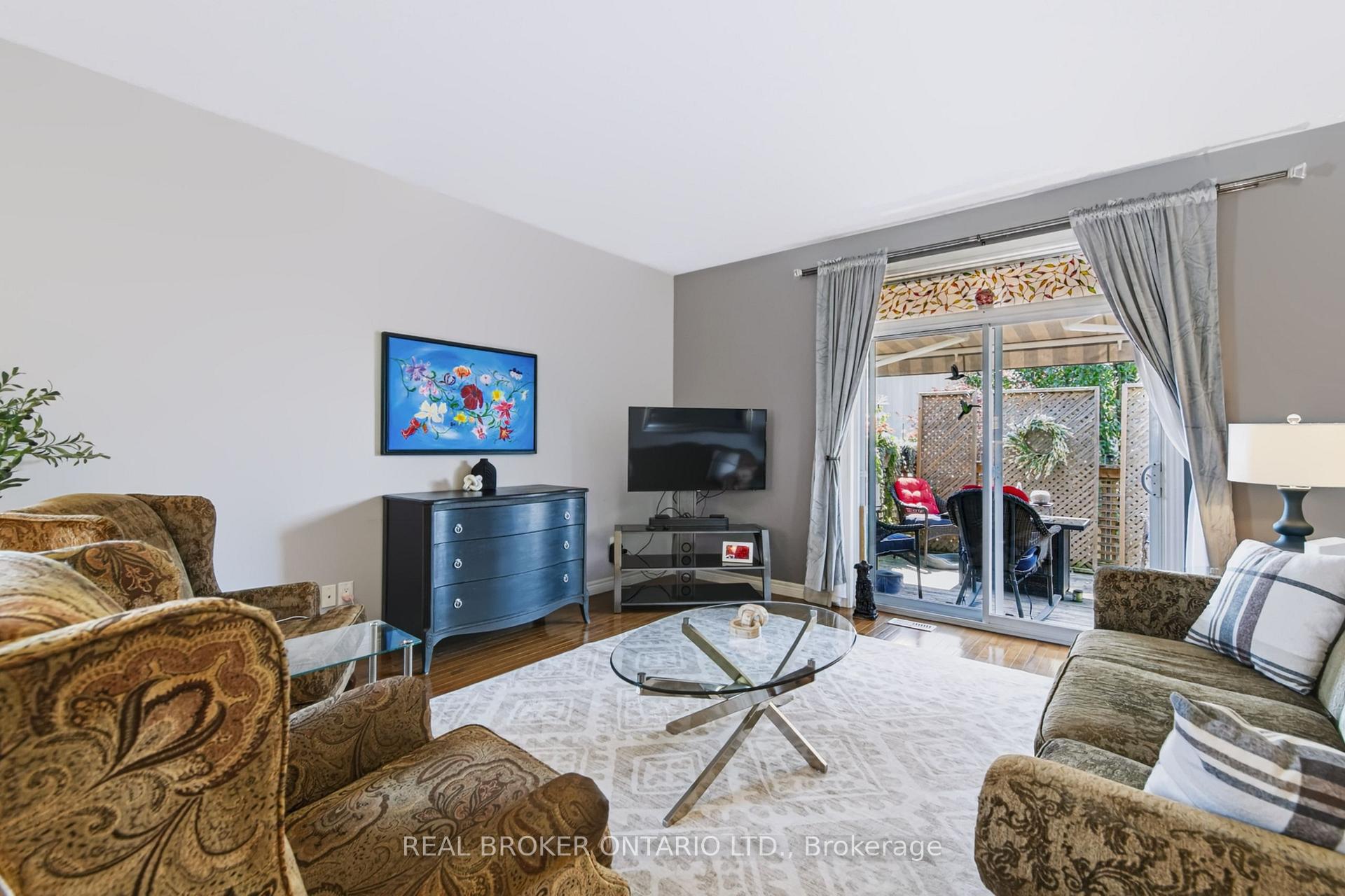 Photo 15 of Unit 22, 244 Dundas Street W, Brant, Paris — HOMEH