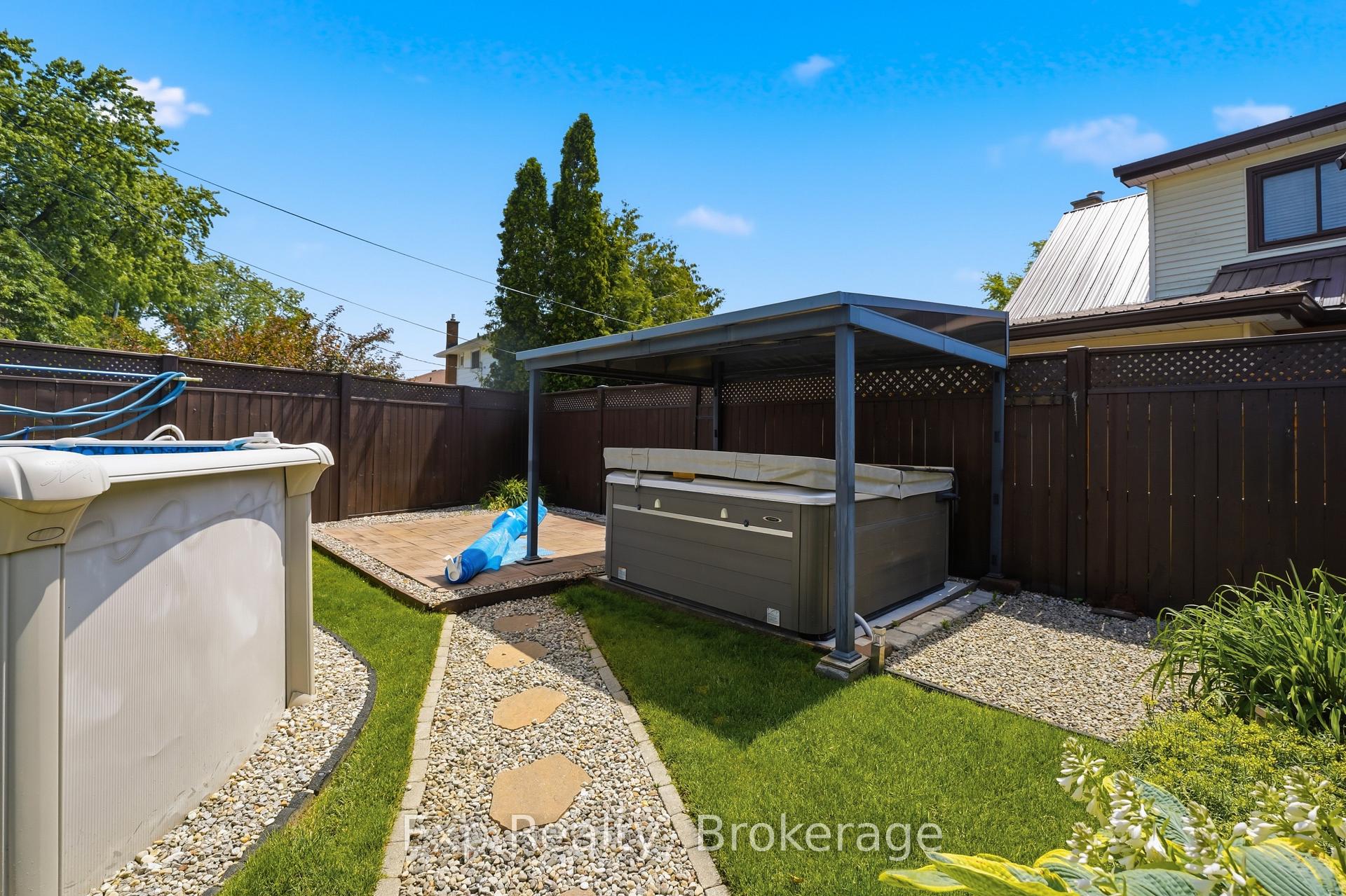 Photo 35 of 70 Tripp Boulevard, Quinte West, Trenton Ward — HOMEH