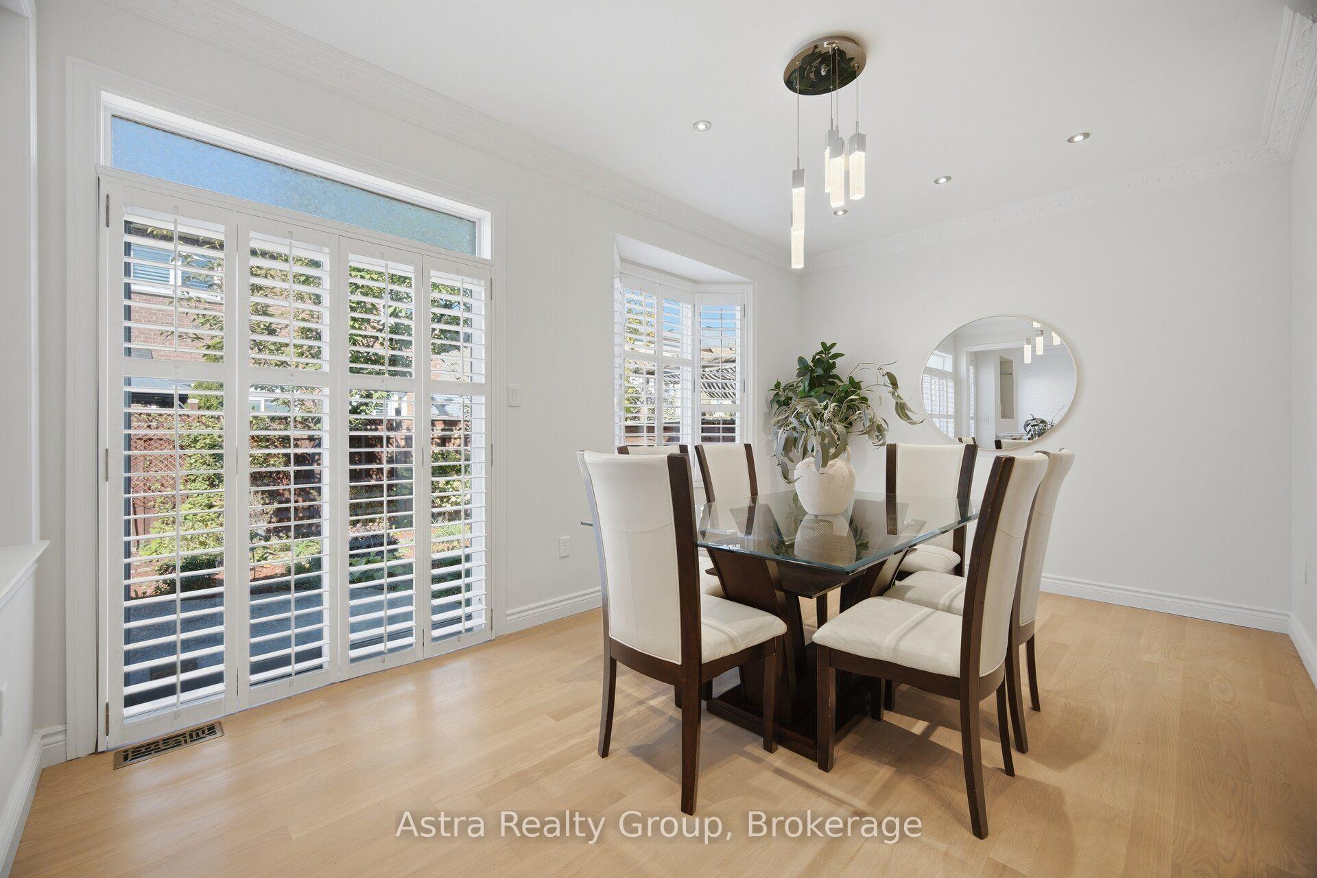 Photo 11 of 14 Daiseyfield Crescent, Vaughan, Vellore Village — HOMEH