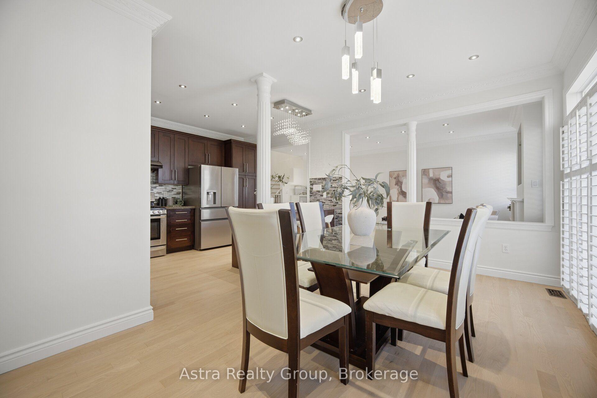 Photo 12 of 14 Daiseyfield Crescent, Vaughan, Vellore Village — HOMEH