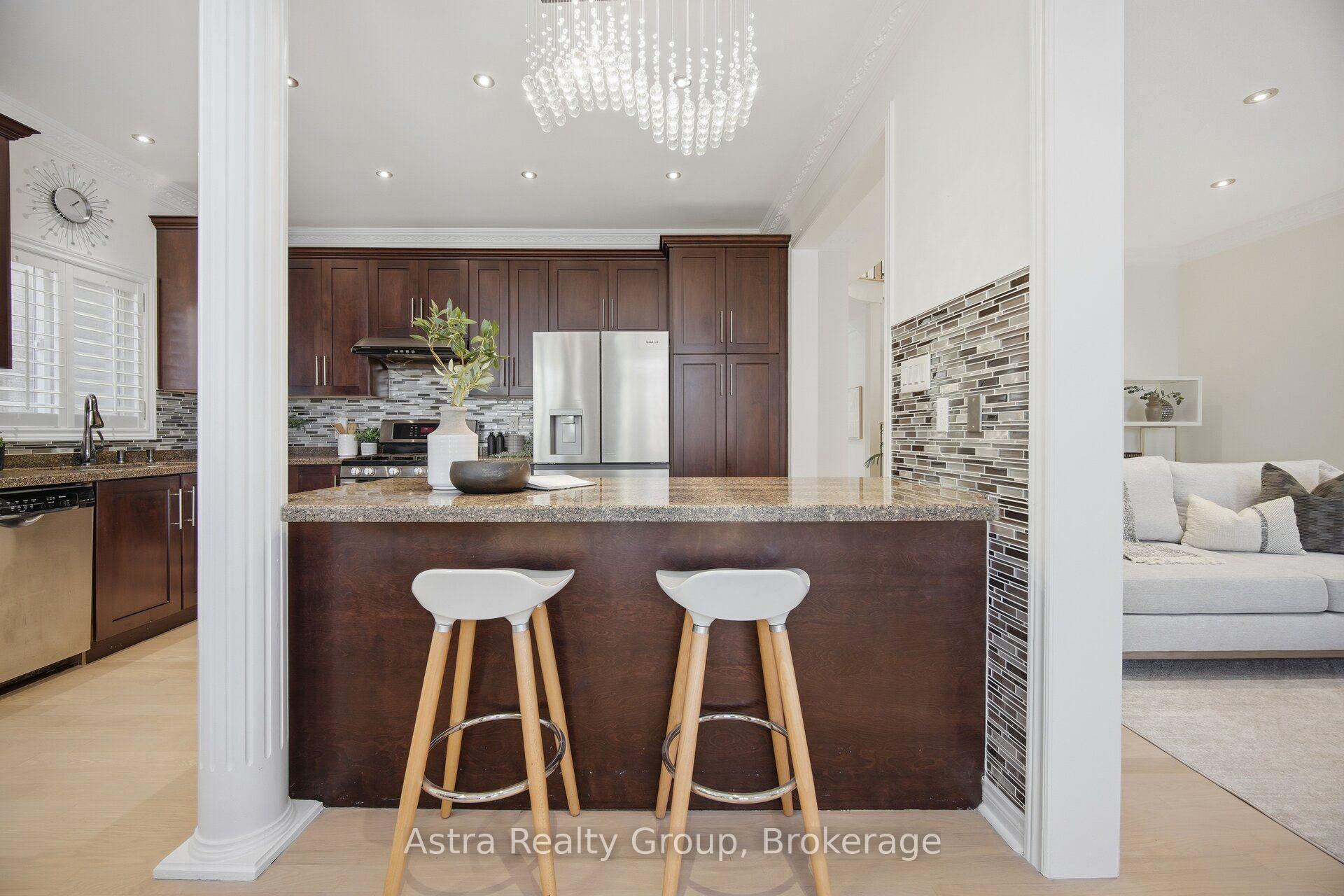 Photo 14 of 14 Daiseyfield Crescent, Vaughan, Vellore Village — HOMEH