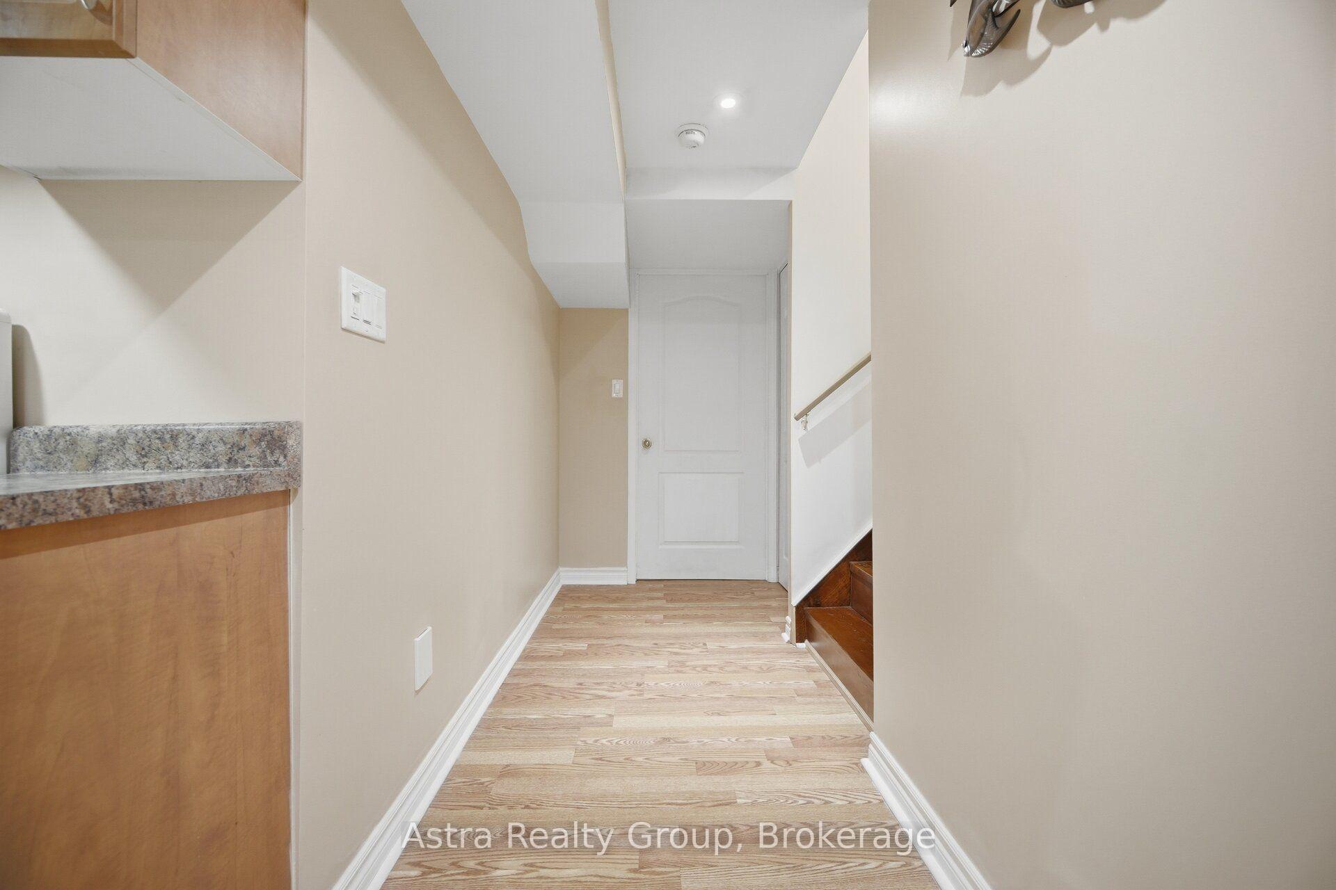 Photo 31 of 14 Daiseyfield Crescent, Vaughan, Vellore Village — HOMEH