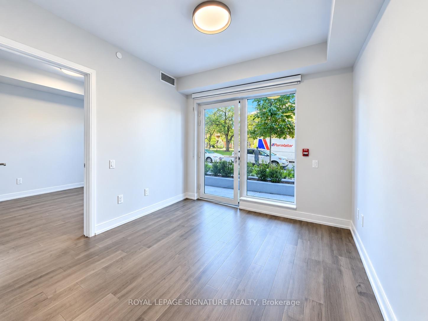 Photo of Unit 106, 2525 Bathurst Street
