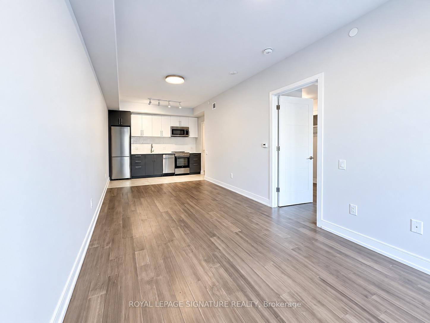 Photo 8 of Unit 106, 2525 Bathurst Street, Toronto, Forest Hill North — HOMEH