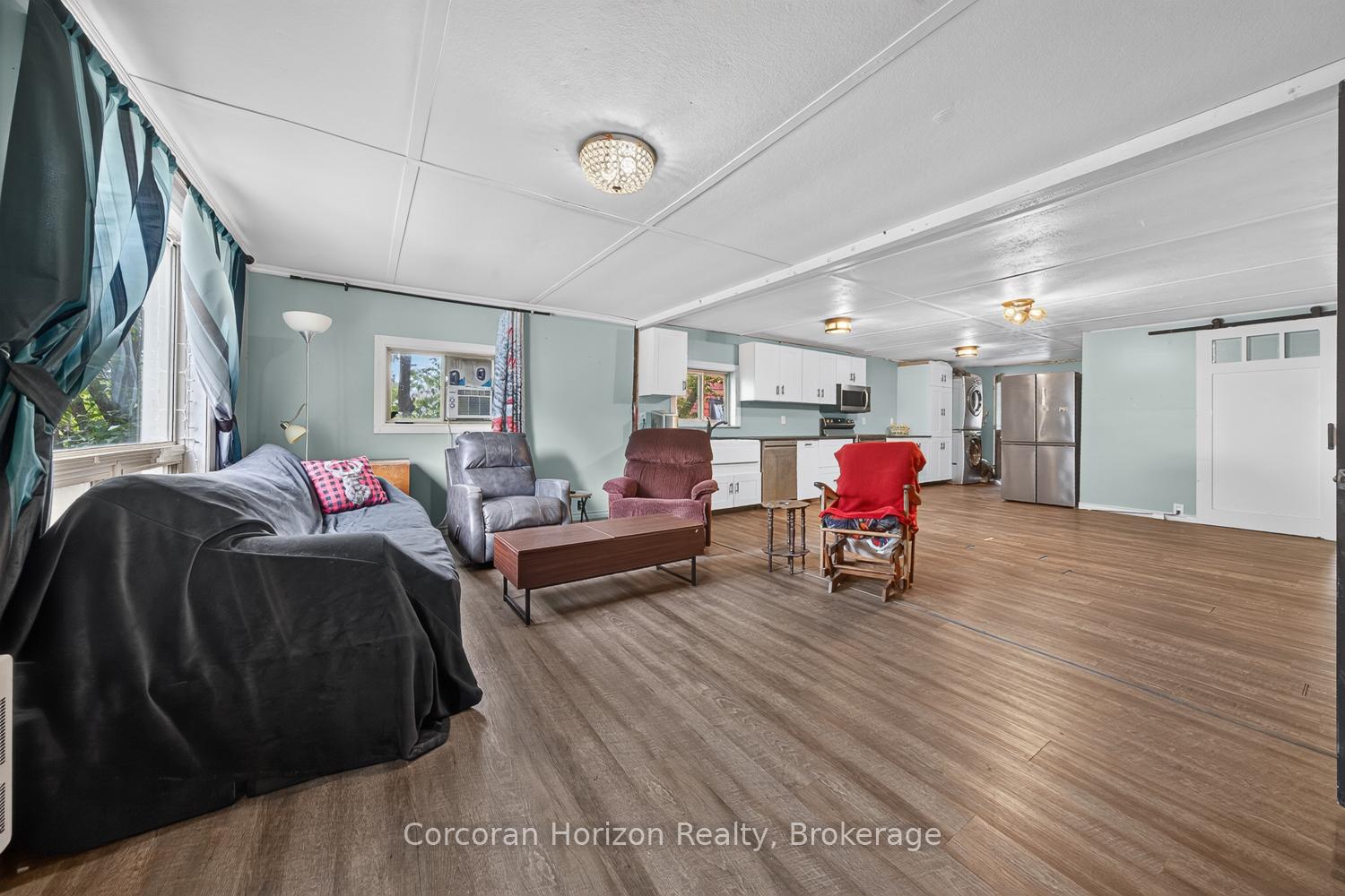 Photo 10 of 20 Parry Sound Road, Parry Sound — HOMEH