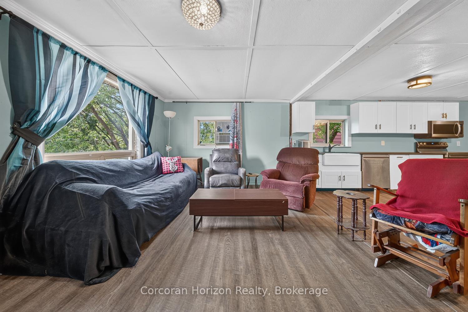 Photo 13 of 20 Parry Sound Road, Parry Sound — HOMEH