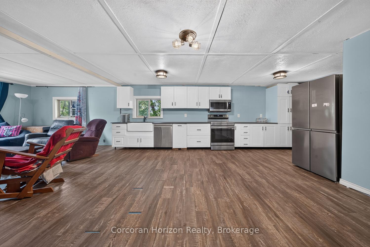 Photo 16 of 20 Parry Sound Road, Parry Sound — HOMEH
