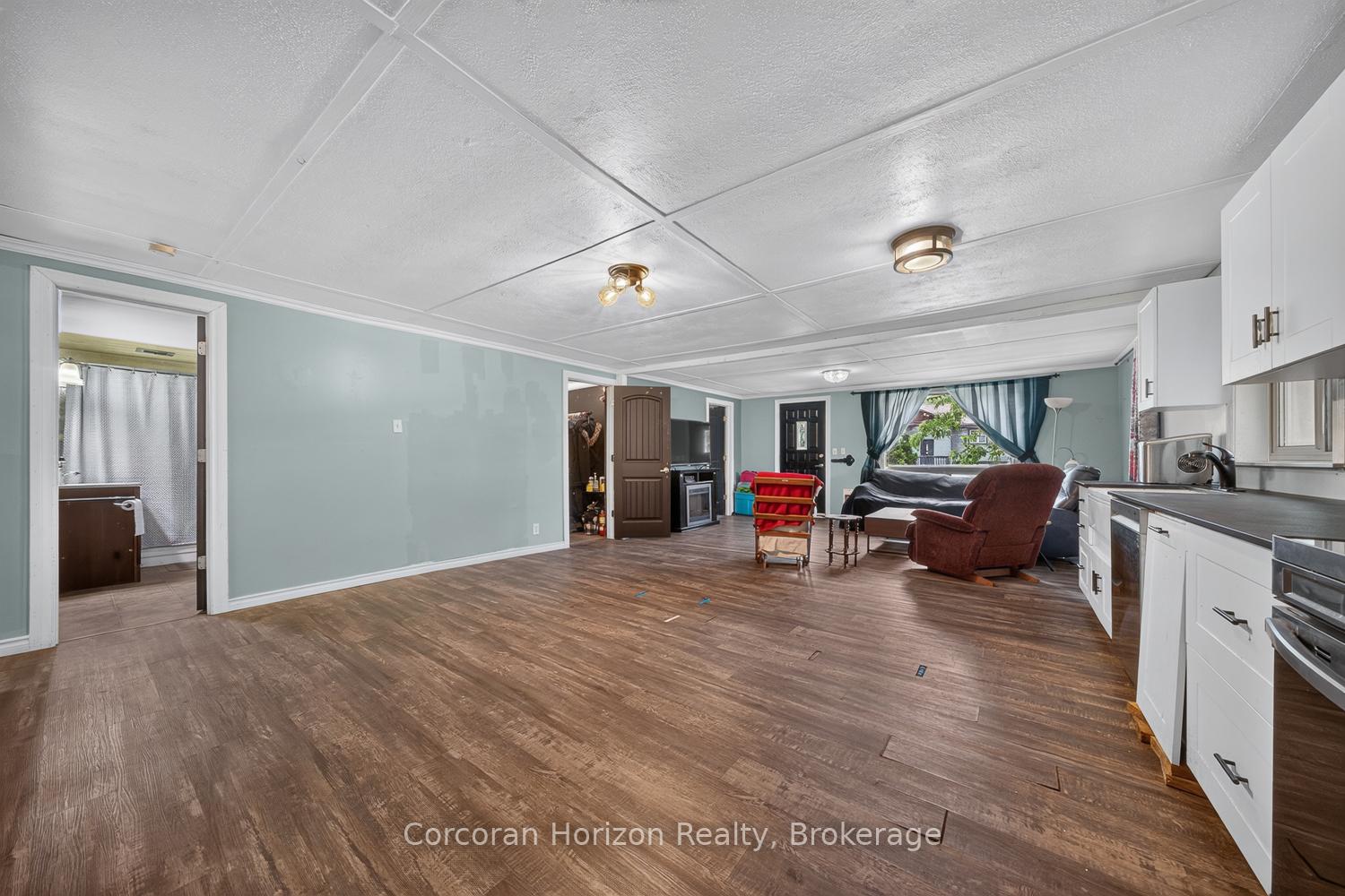 Photo 19 of 20 Parry Sound Road, Parry Sound — HOMEH