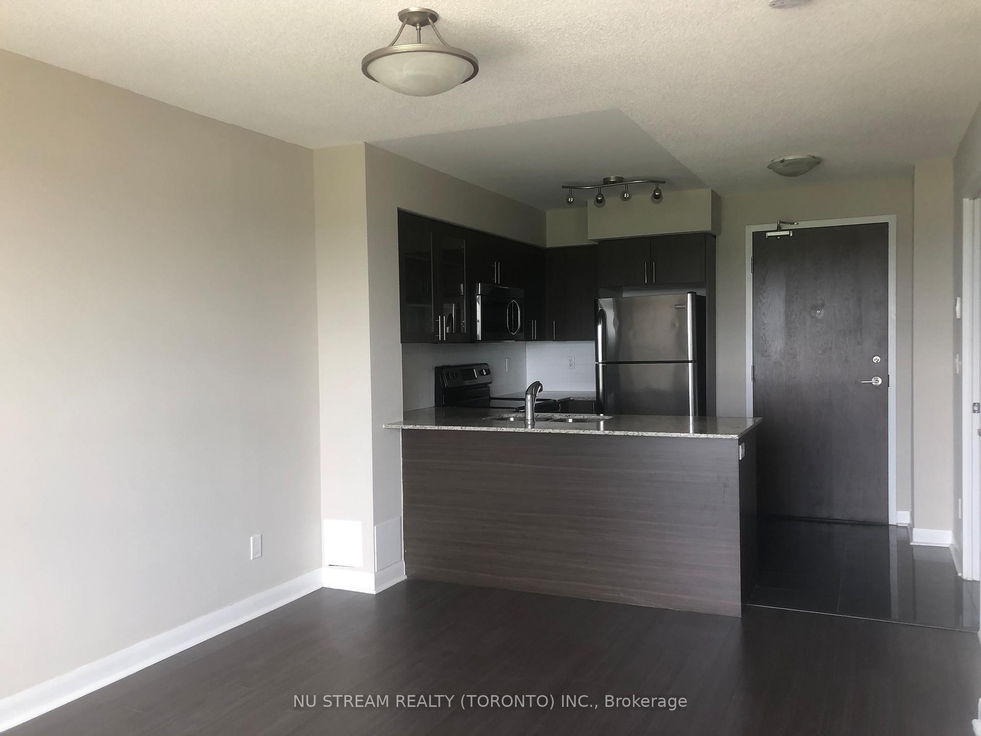 Photo of Unit 921, 75 Norman Bethune Avenue