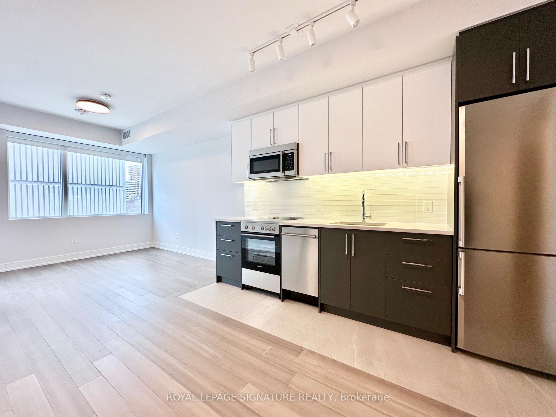 Photo of Unit 604, 664 Spadina Avenue