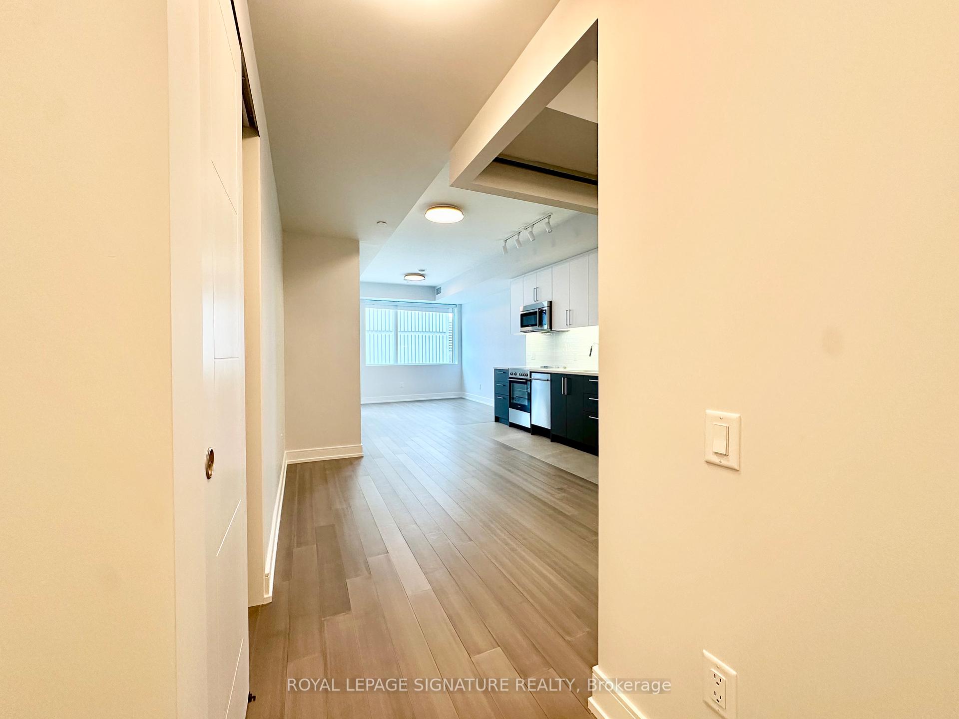 Photo 4 of Unit 604, 664 Spadina Avenue, Toronto, University — HOMEH