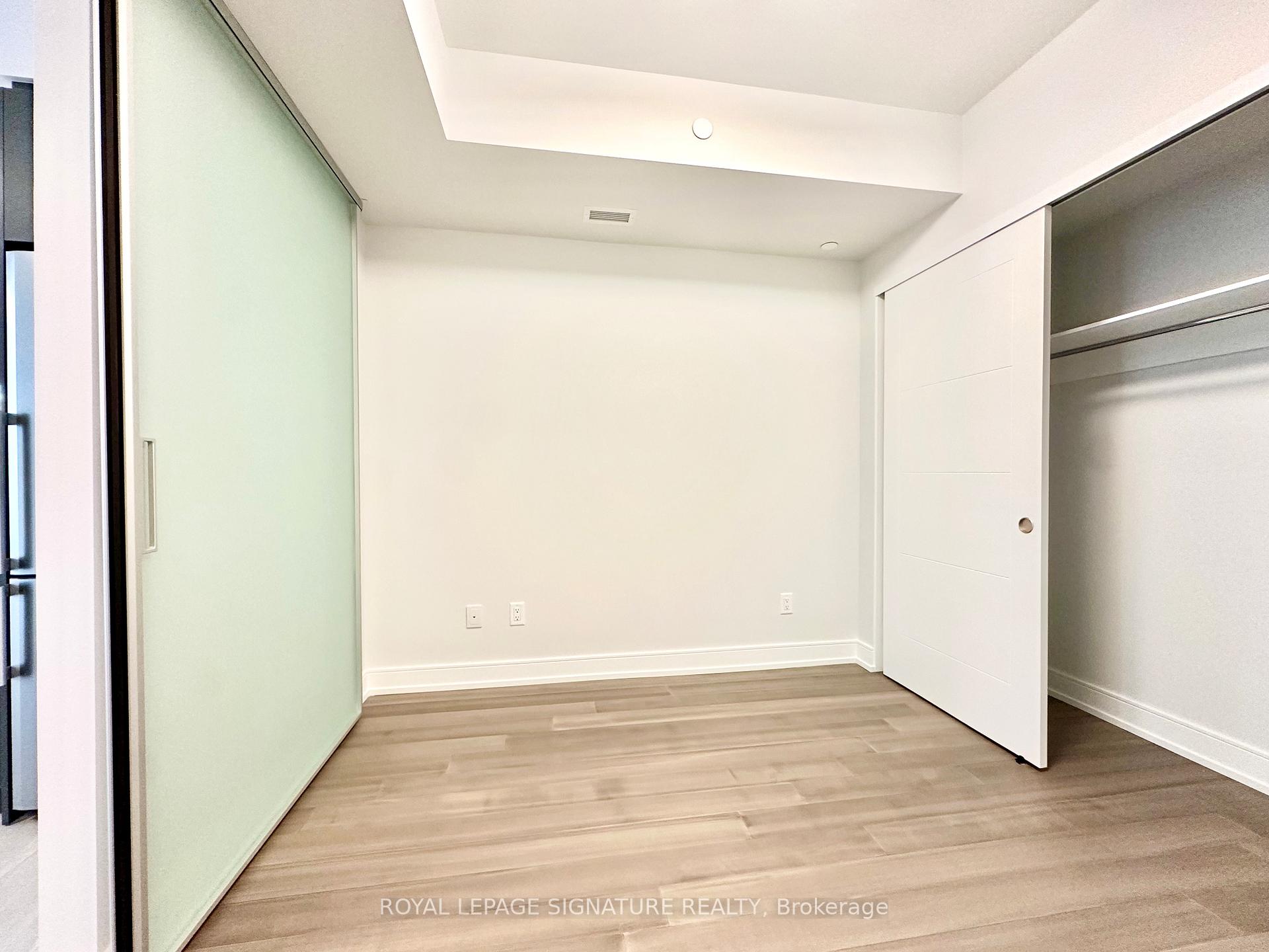 Photo 6 of Unit 604, 664 Spadina Avenue, Toronto, University — HOMEH