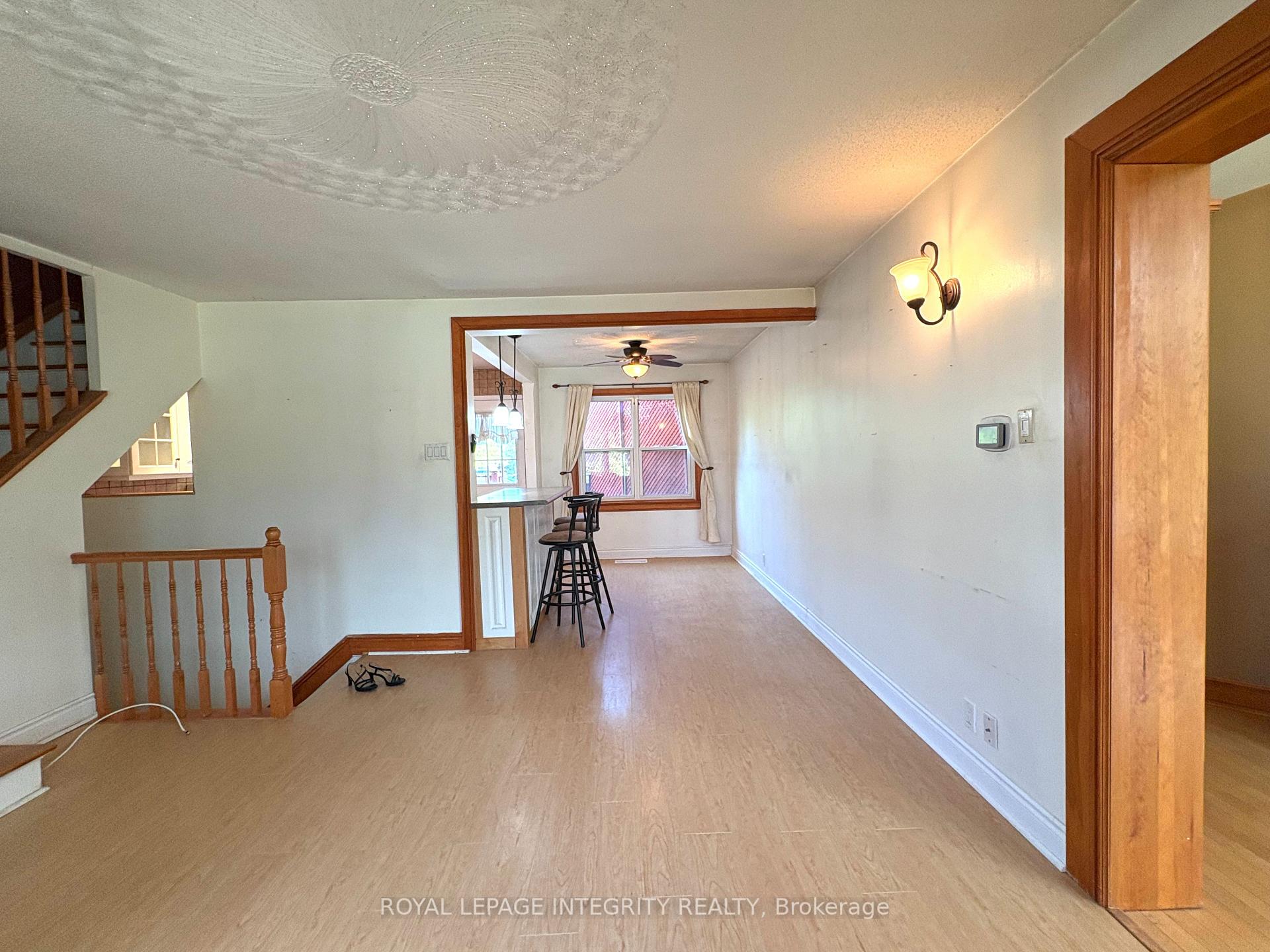 Photo 12 of 1222 Dorchester Avenue, Ottawa, Carlington — HOMEH
