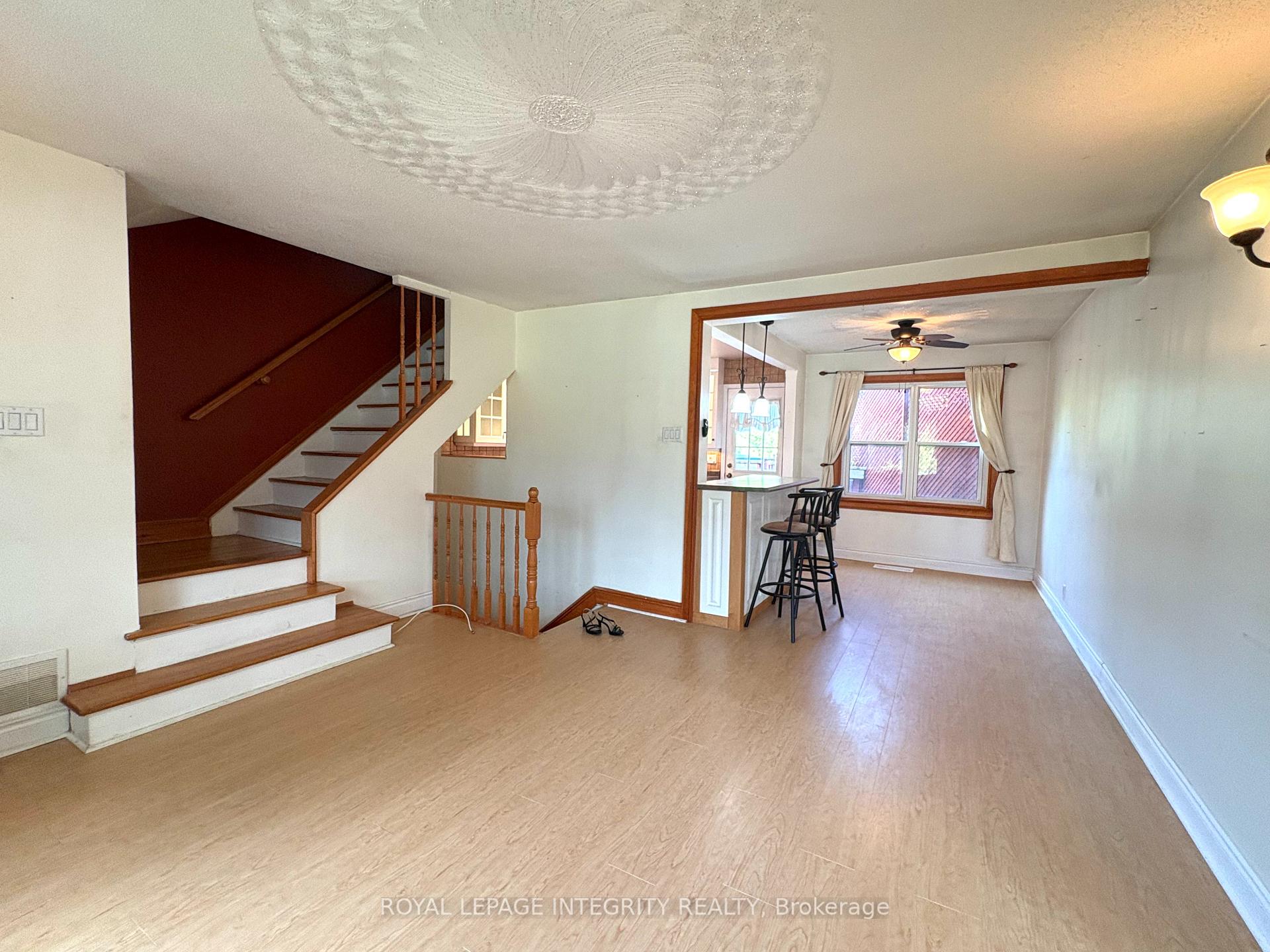 Photo 14 of 1222 Dorchester Avenue, Ottawa, Carlington — HOMEH