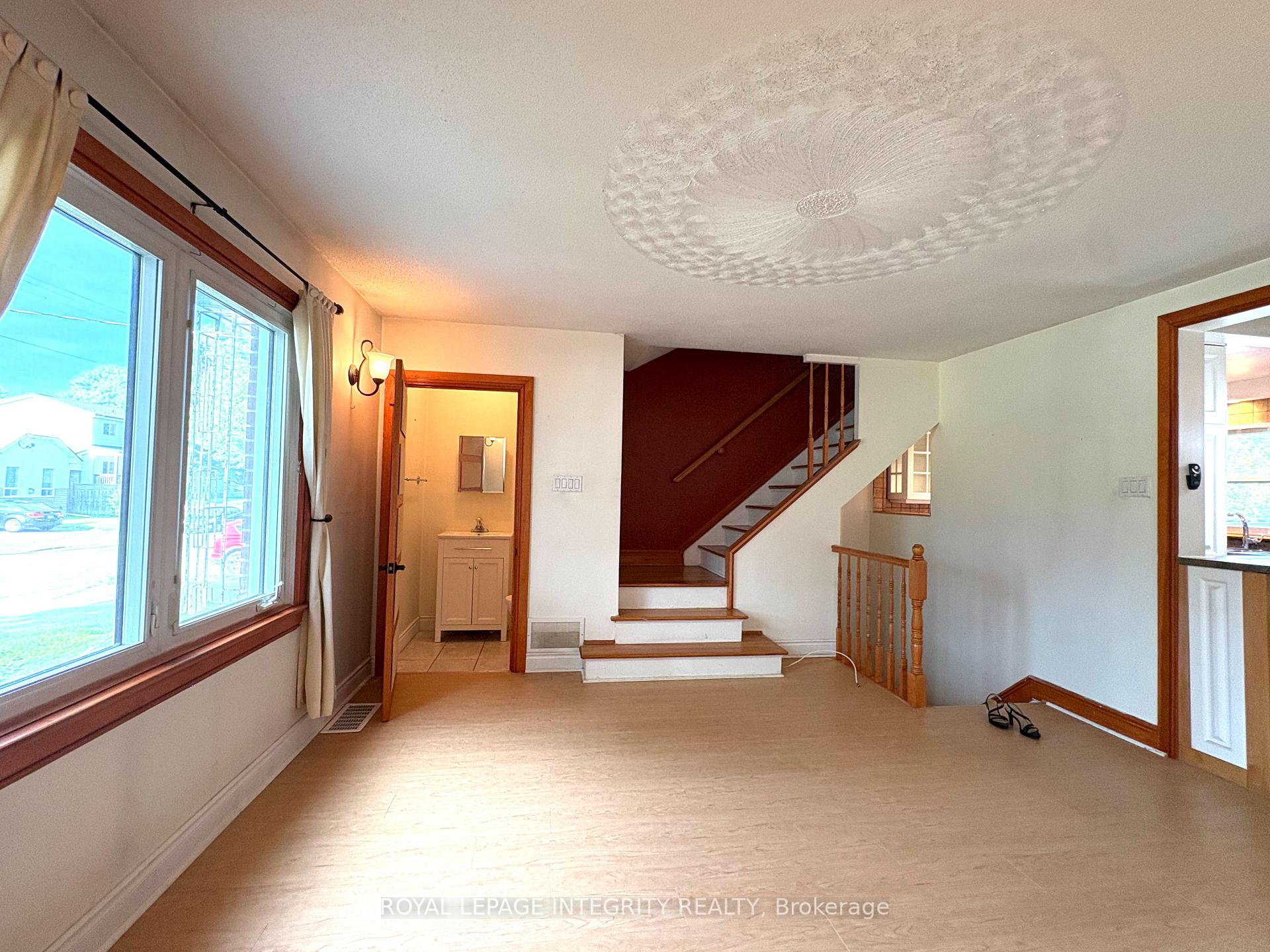 Photo 16 of 1222 Dorchester Avenue, Ottawa, Carlington — HOMEH