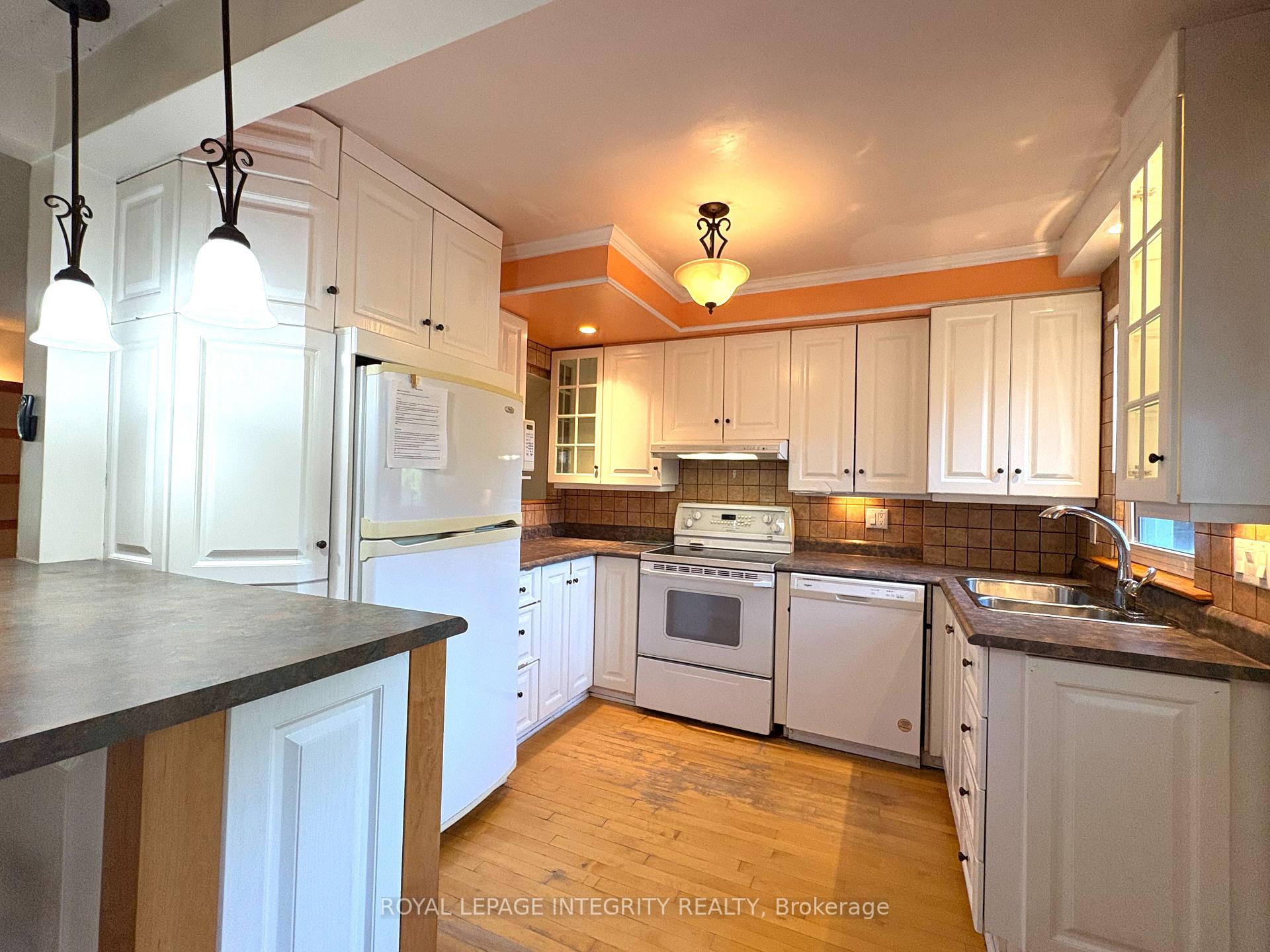 Photo 24 of 1222 Dorchester Avenue, Ottawa, Carlington — HOMEH