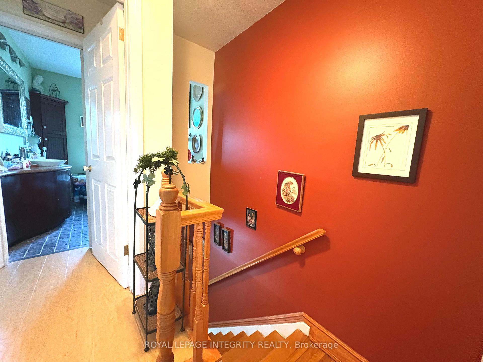 Photo 31 of 1222 Dorchester Avenue, Ottawa, Carlington — HOMEH