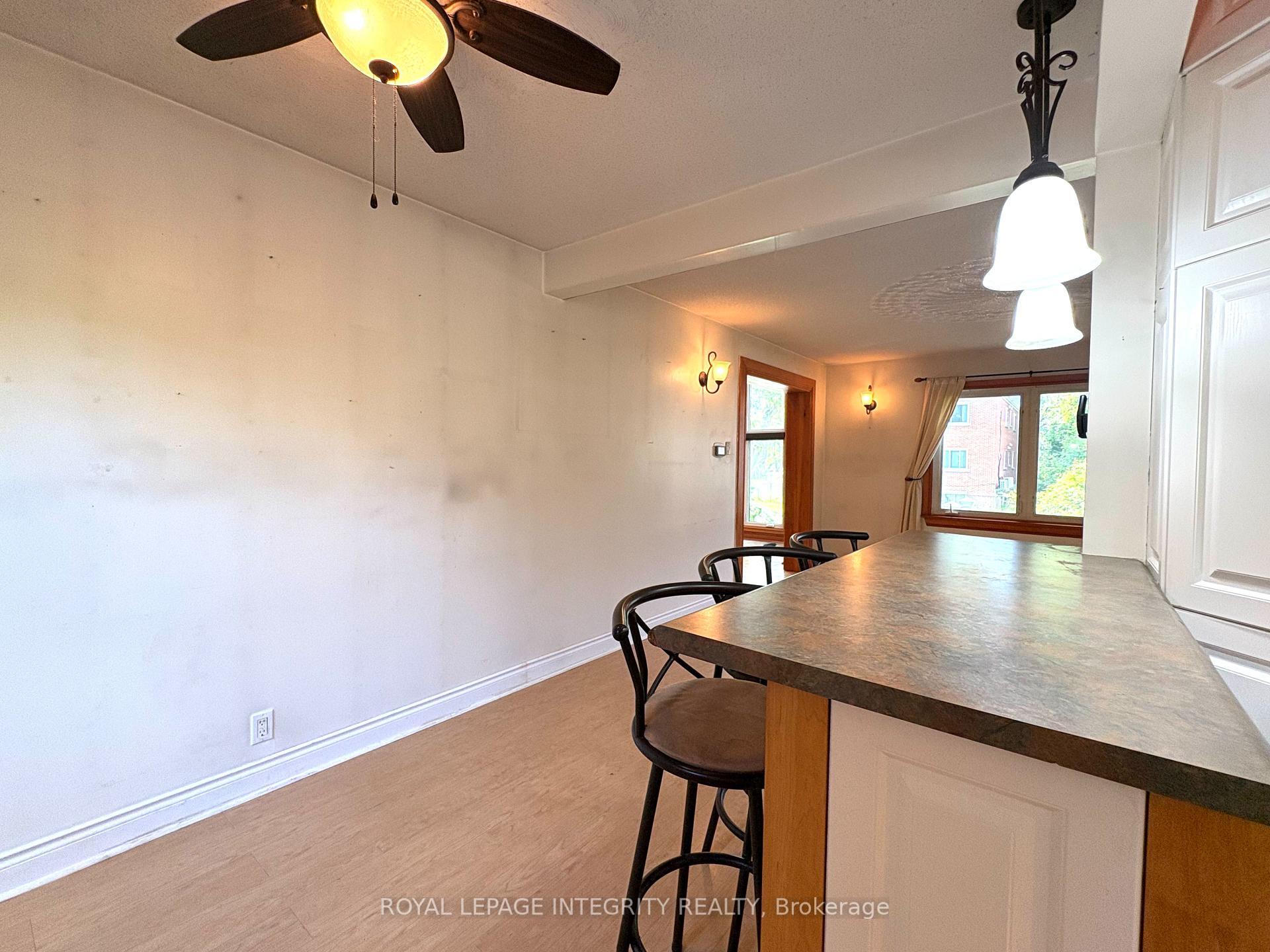 Photo 32 of 1222 Dorchester Avenue, Ottawa, Carlington — HOMEH