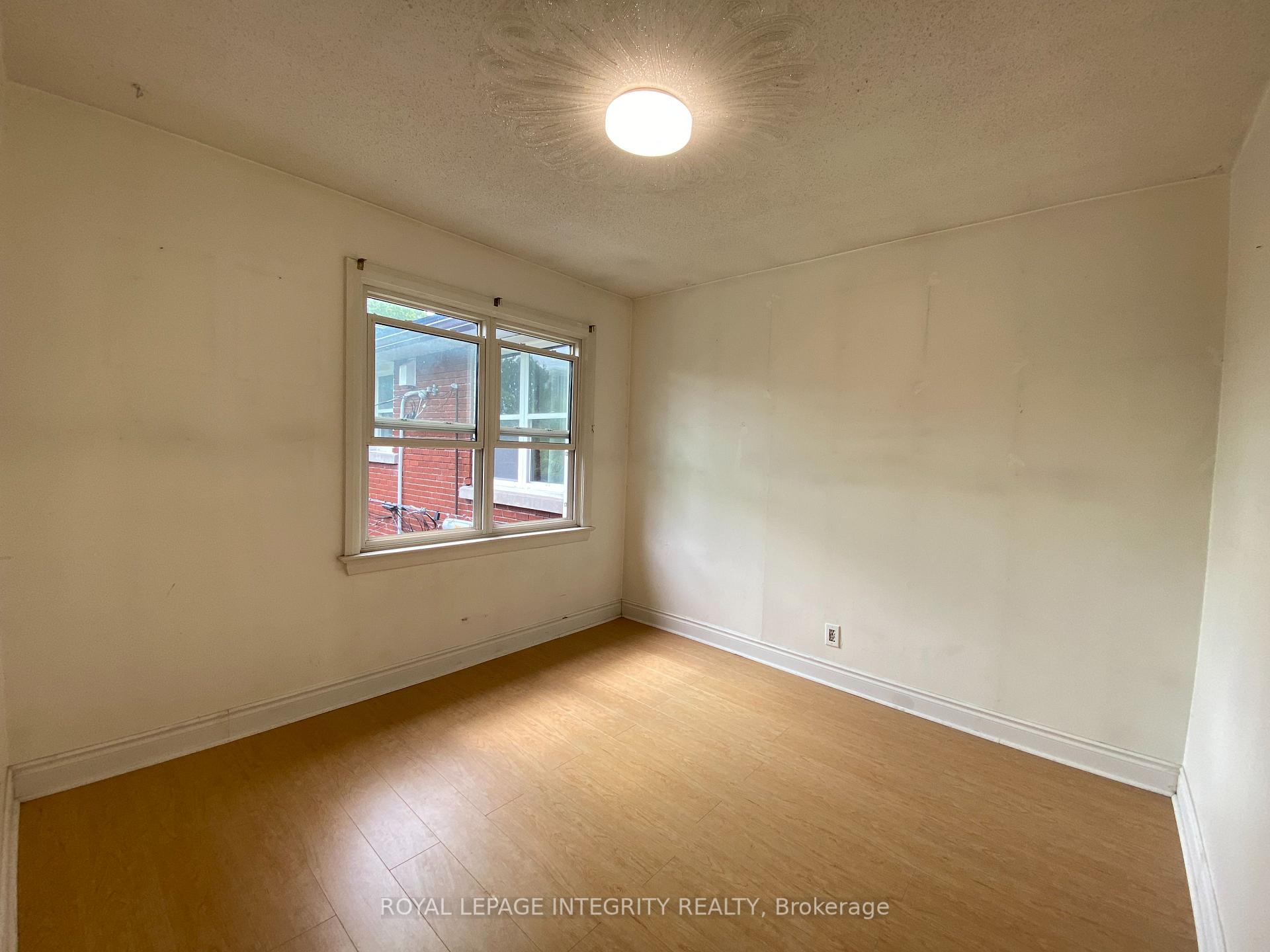 Photo 37 of 1222 Dorchester Avenue, Ottawa, Carlington — HOMEH