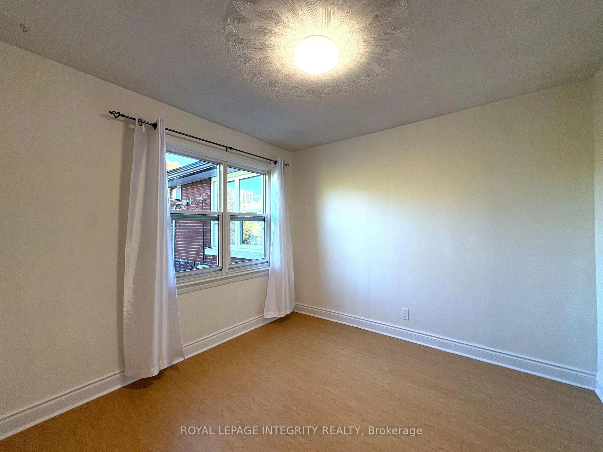 Photo 52 of 1222 Dorchester Avenue, Ottawa, Carlington — HOMEH