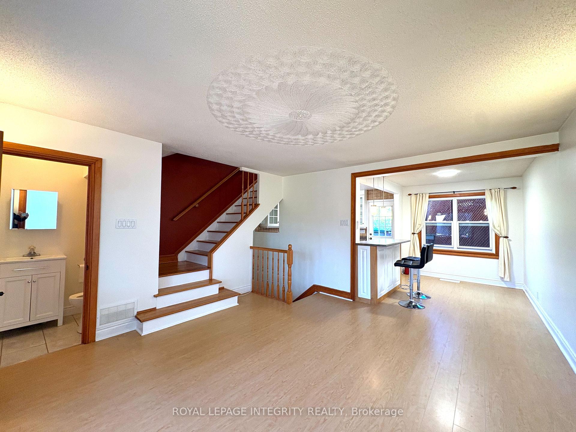 Photo 15 of 1222 Dorchester Avenue, Ottawa, Carlington — HOMEH