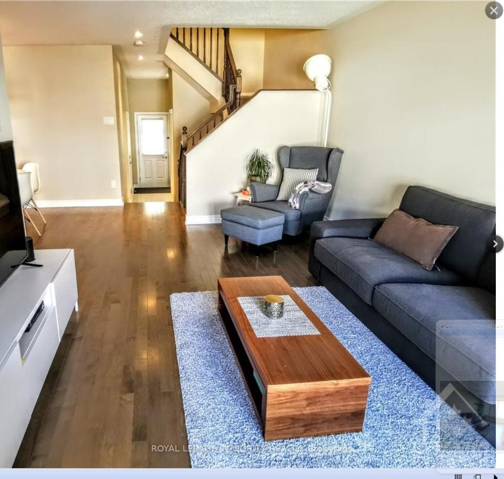 Photo 3 of 348 Tourmaline Crescent, Ottawa, Barrhaven - Strandherd — HOMEH