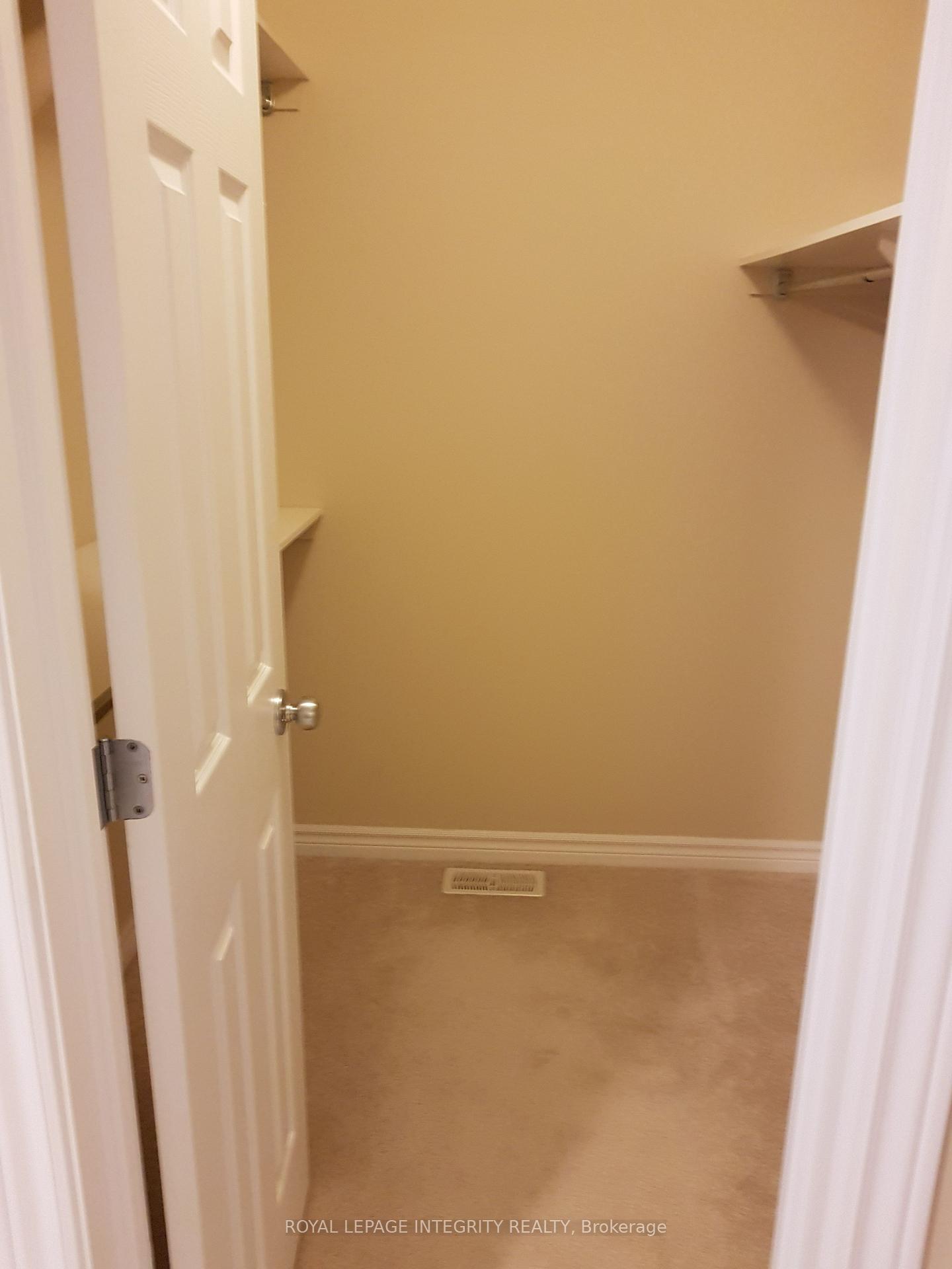 Photo 11 of 348 Tourmaline Crescent, Ottawa, Barrhaven - Strandherd — HOMEH