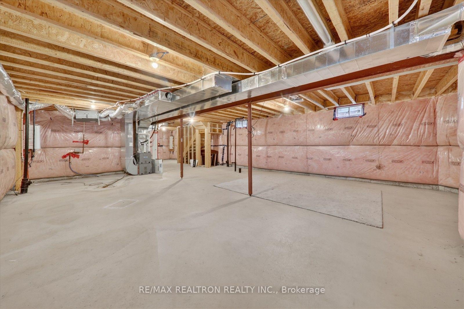 Photo 35 of 71 Terry Clayton Avenue, Brock, Beaverton — HOMEH