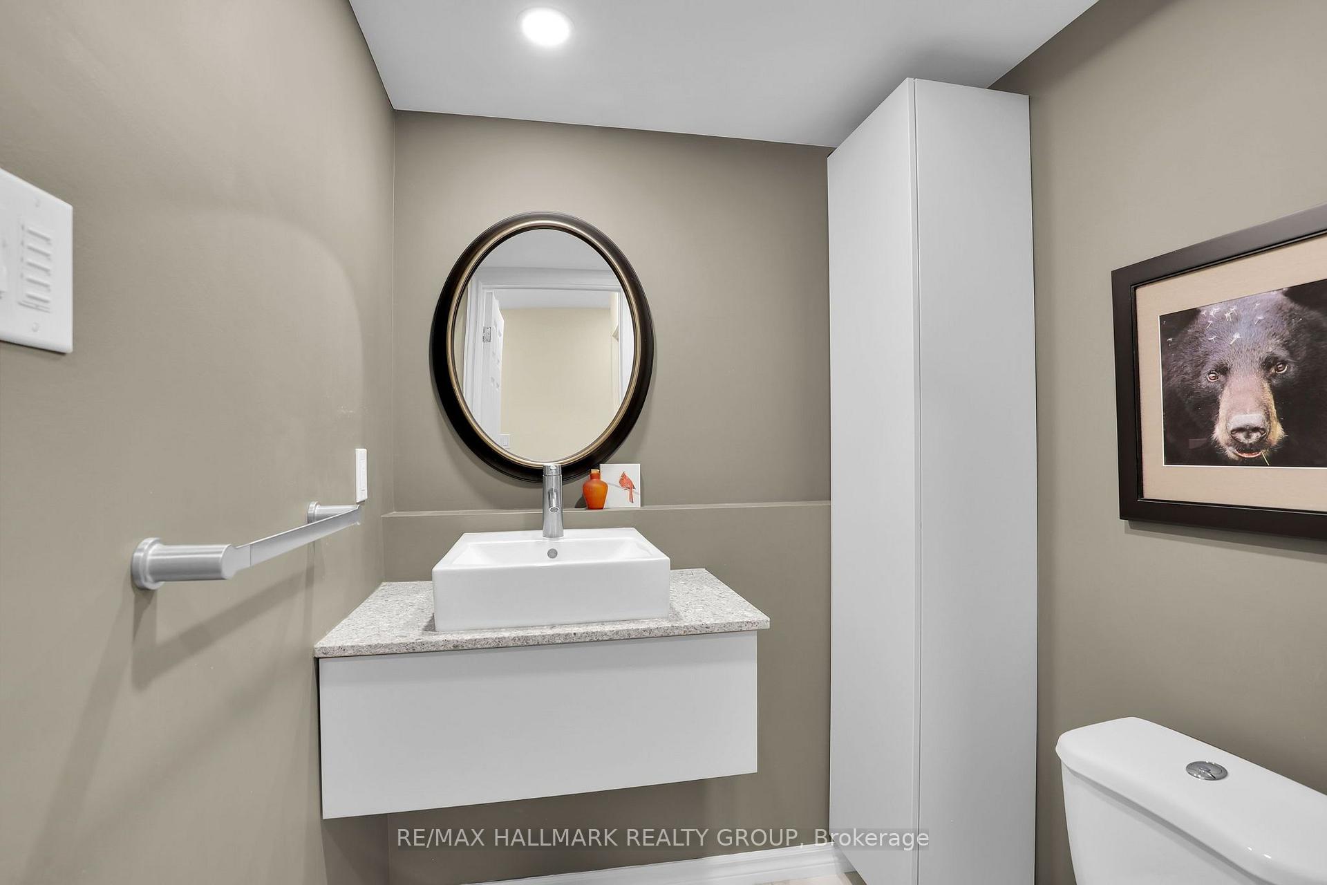 Photo 3 of Unit 6, 525 Hilson Avenue, Ottawa, Westboro/Hampton Park — HOMEH