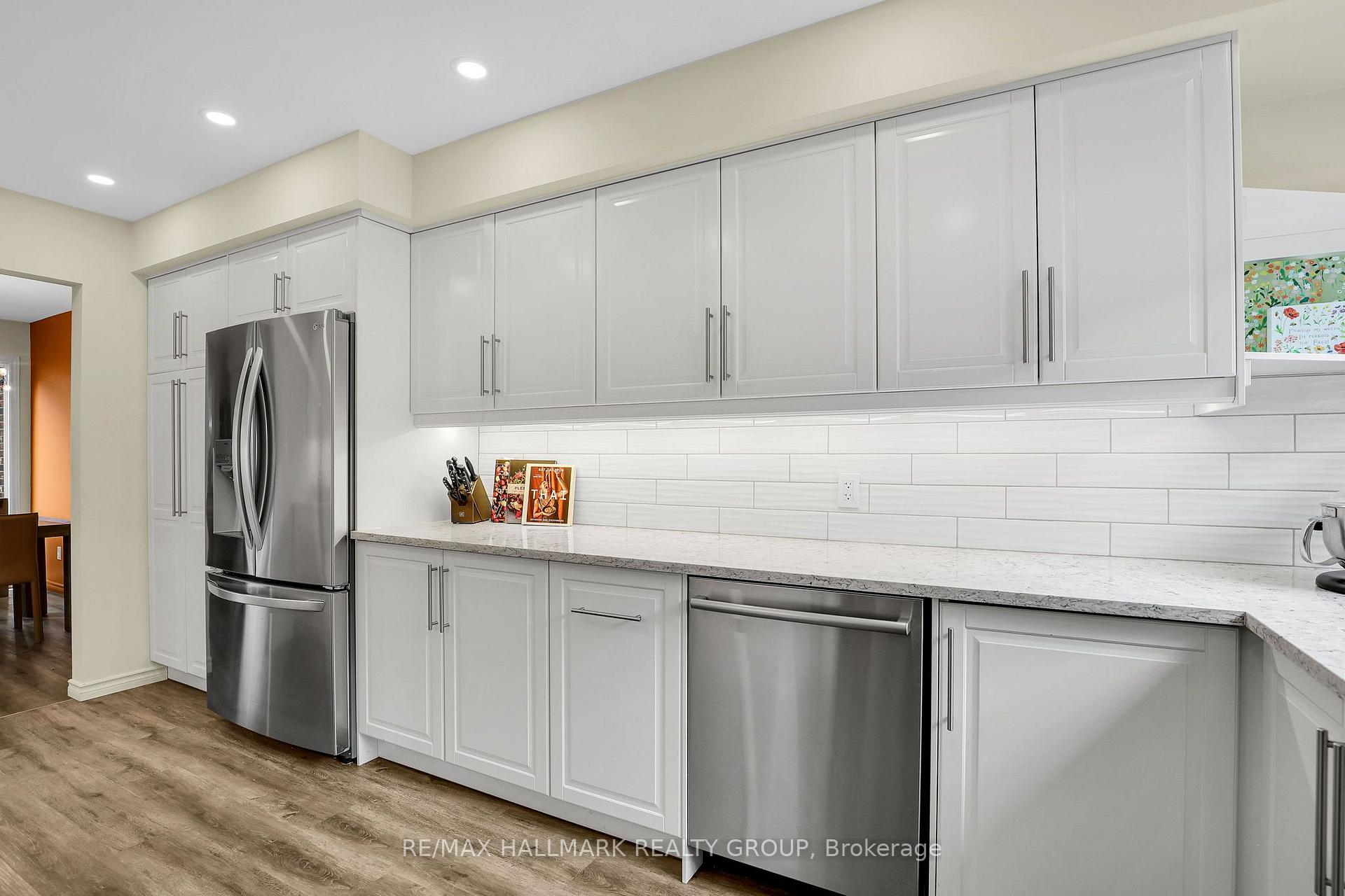 Photo 7 of Unit 6, 525 Hilson Avenue, Ottawa, Westboro/Hampton Park — HOMEH