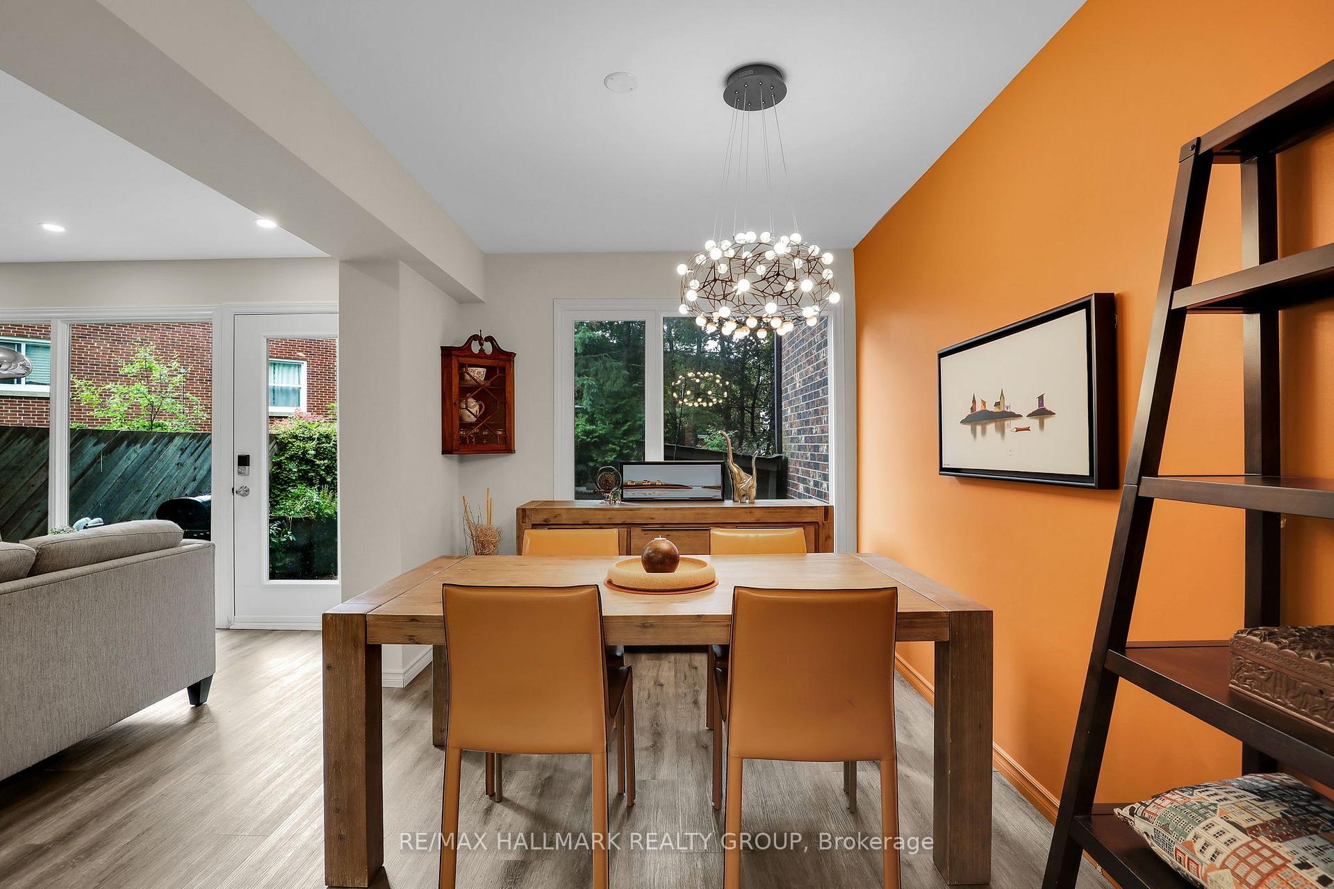 Photo 11 of Unit 6, 525 Hilson Avenue, Ottawa, Westboro/Hampton Park — HOMEH