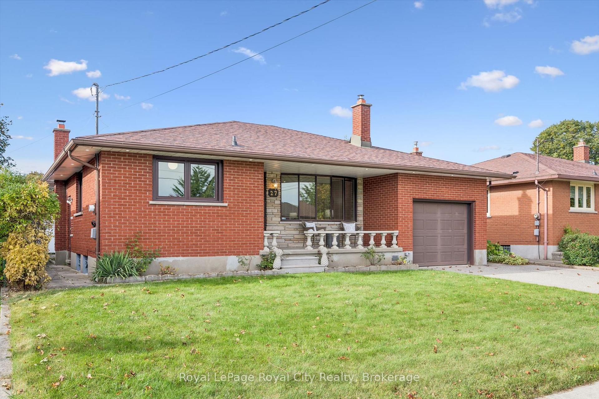 Photo 3 of 27 Palermo Crescent, Guelph, Grange Road — HOMEH