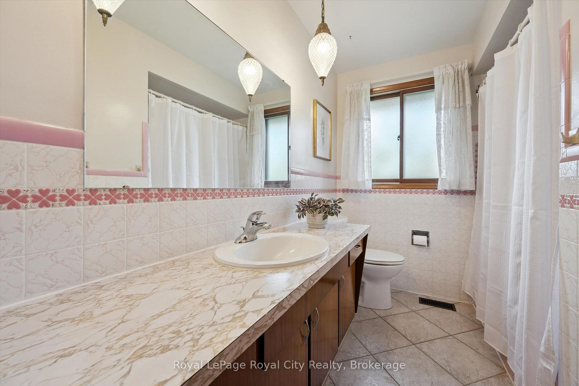 Photo 20 of 27 Palermo Crescent, Guelph, Grange Road — HOMEH