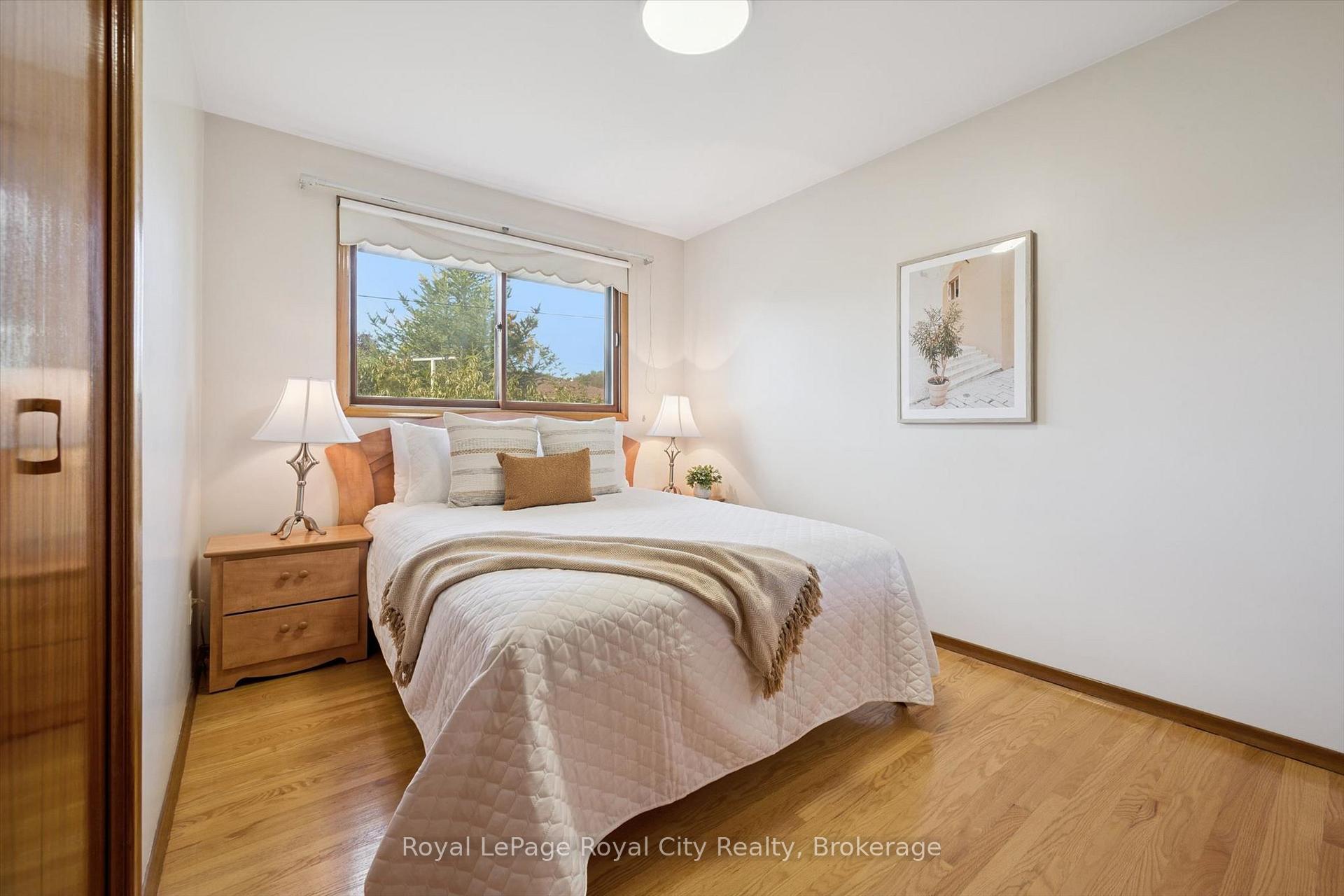 Photo 21 of 27 Palermo Crescent, Guelph, Grange Road — HOMEH