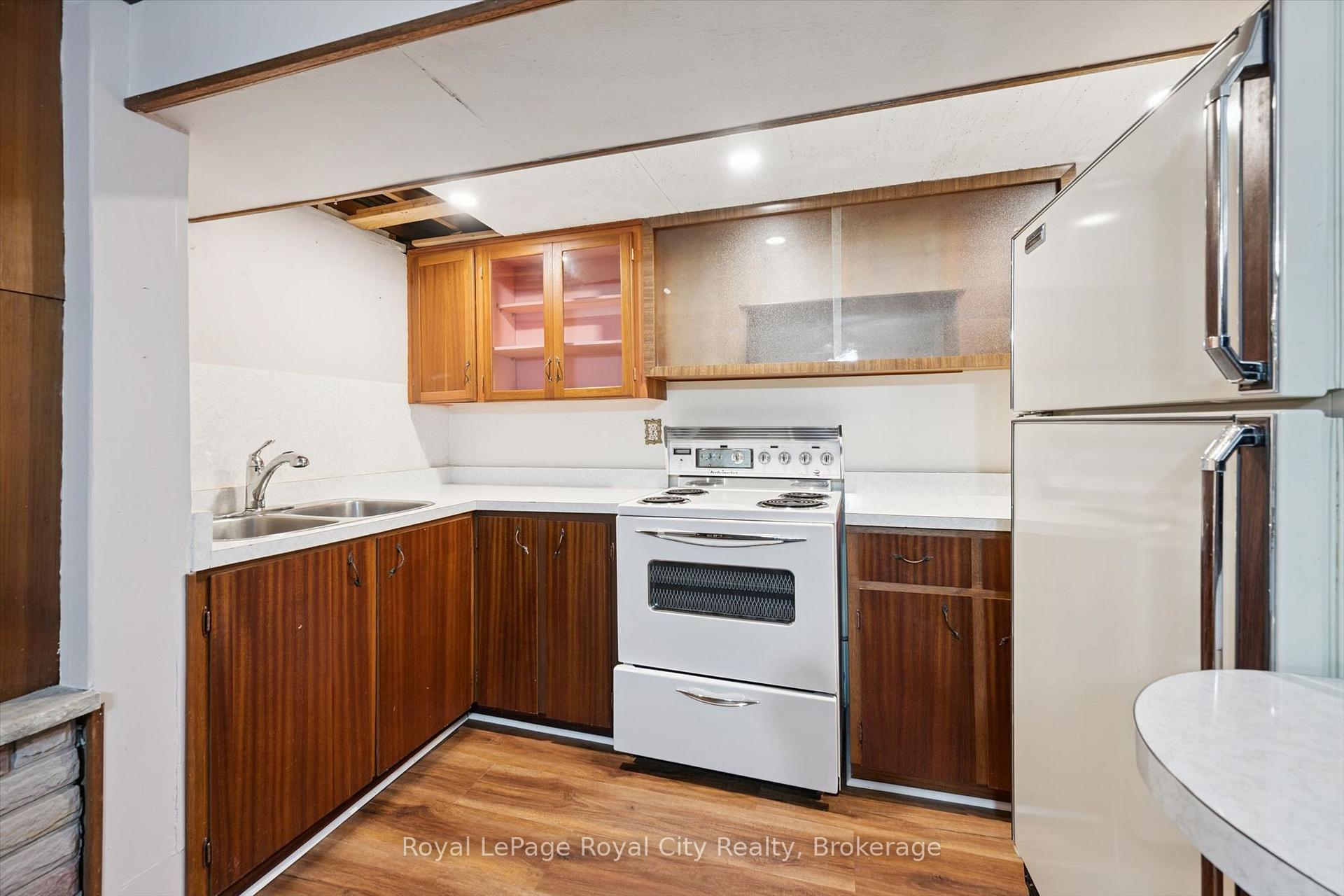 Photo 30 of 27 Palermo Crescent, Guelph, Grange Road — HOMEH