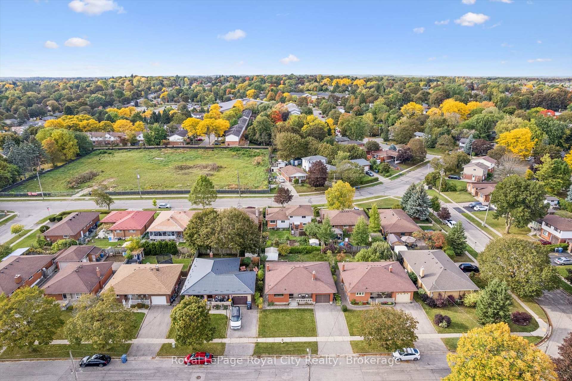 Photo 42 of 27 Palermo Crescent, Guelph, Grange Road — HOMEH