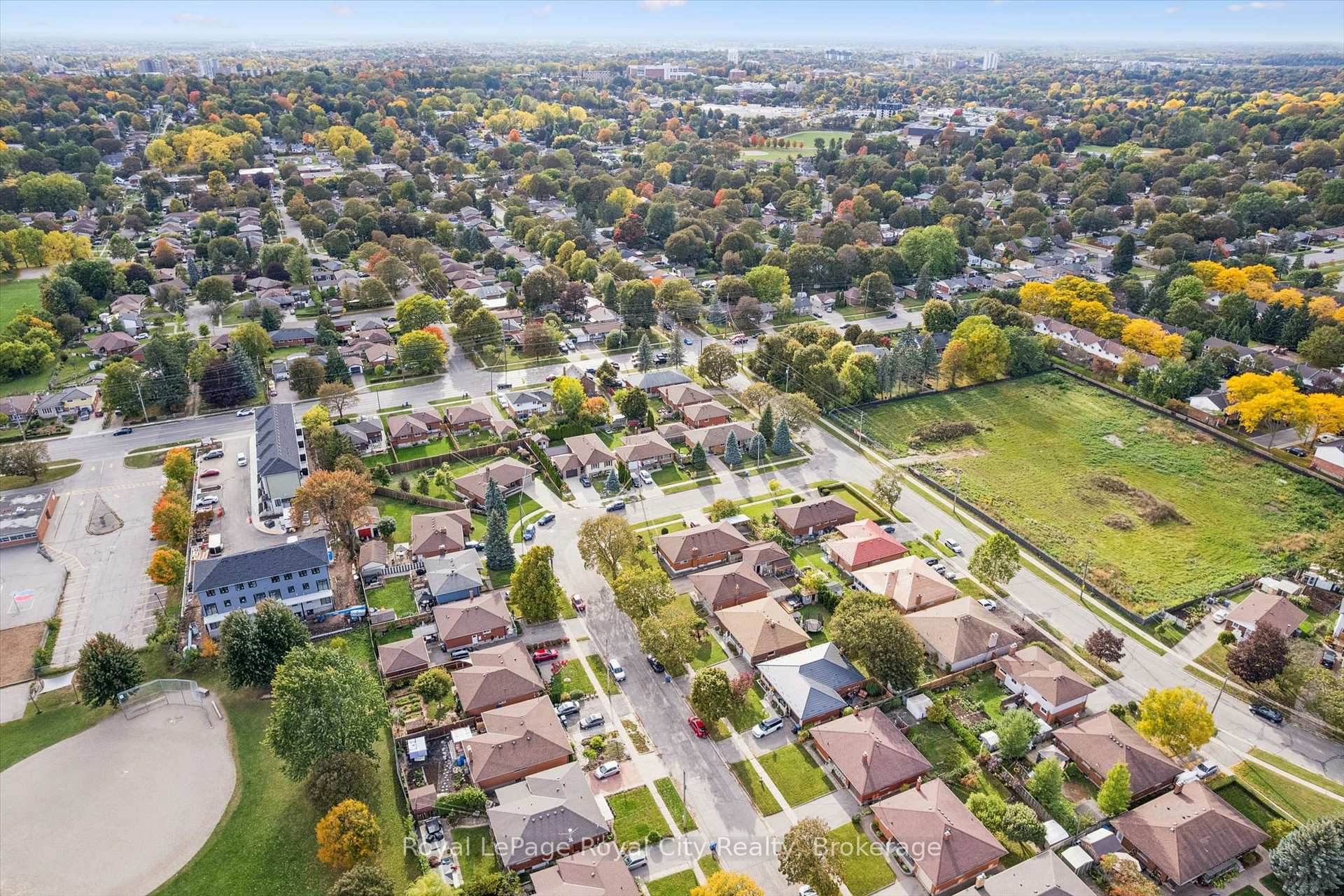 Photo 43 of 27 Palermo Crescent, Guelph, Grange Road — HOMEH