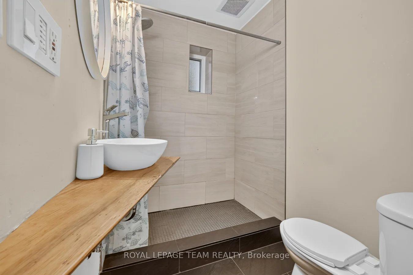 Photo 13 of Unit 1, 19 Desjardins Avenue, Ottawa, Lower Town — HOMEH