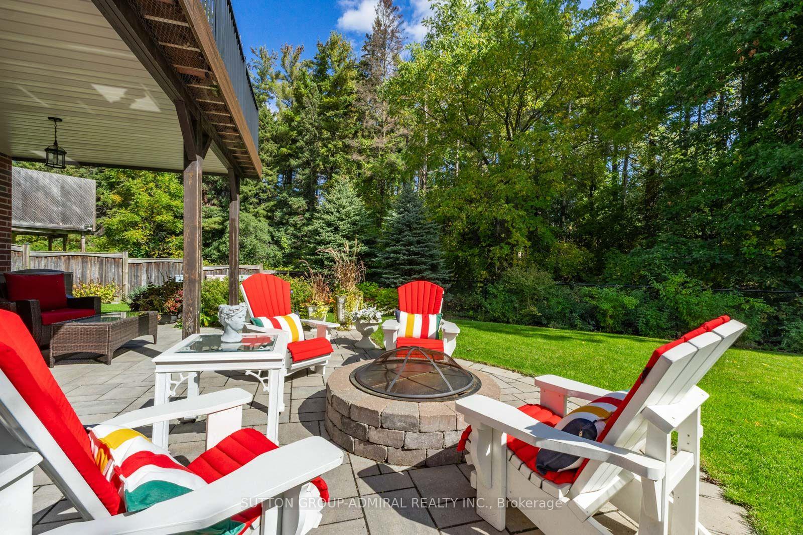 Photo 6 of 55 Maverick Crescent, Vaughan, Patterson — HOMEH